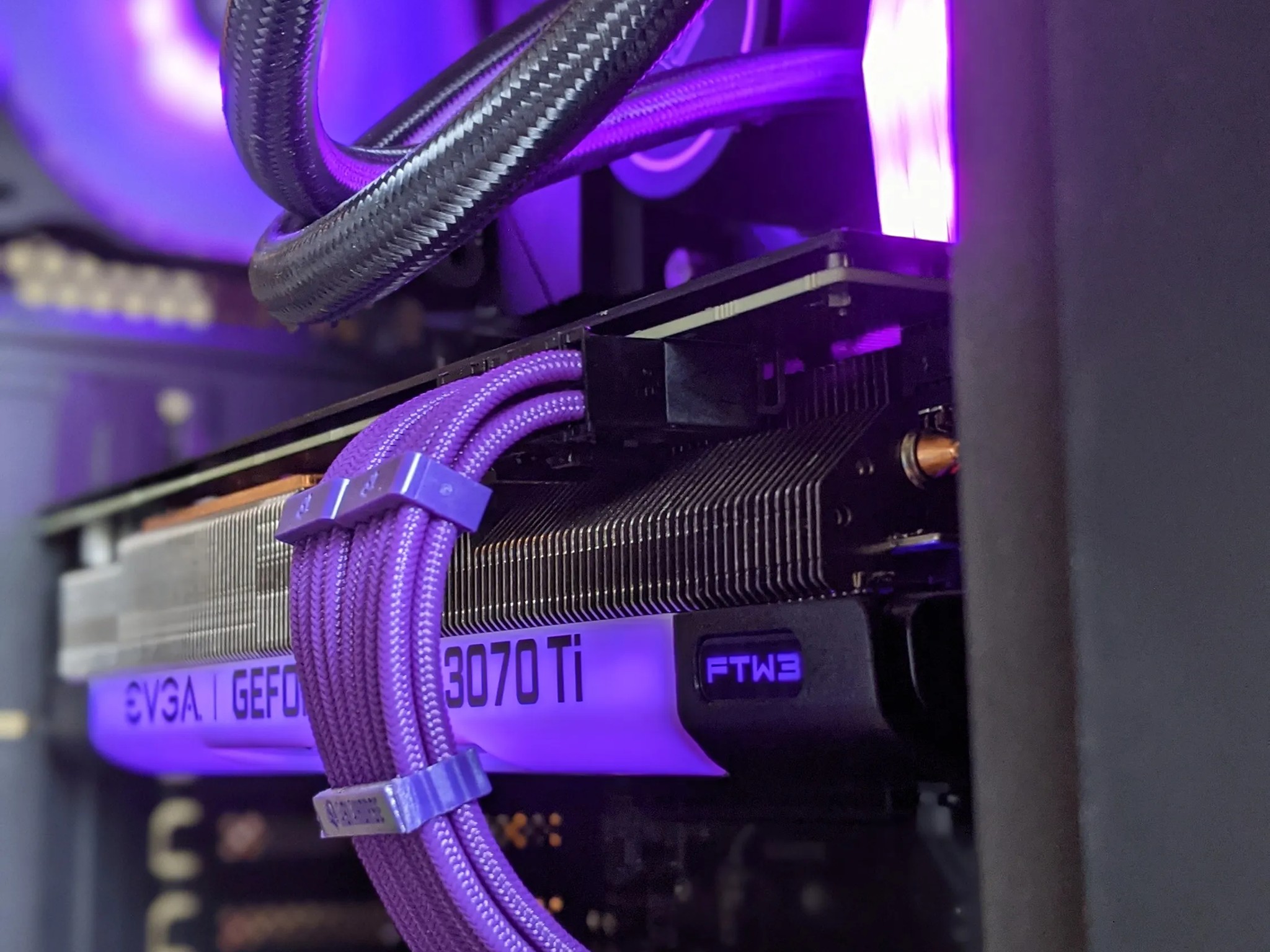 I7 10700k RTX 3070ti gaming and streaming pc