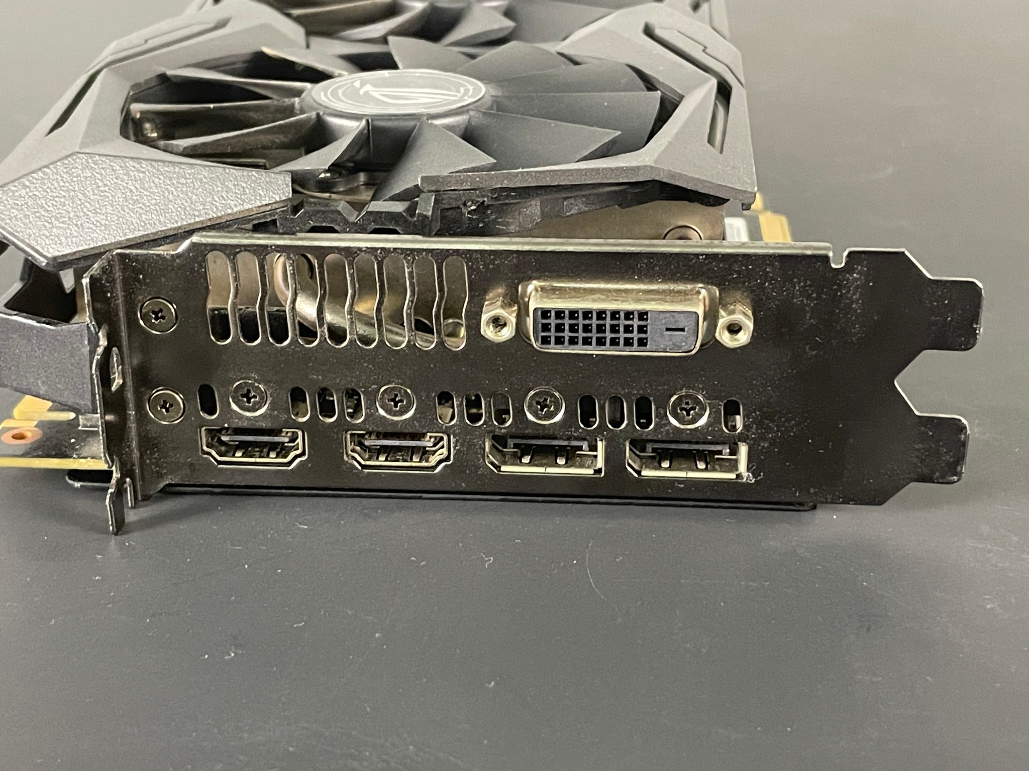 ASUS ROG STRIX GeForce GTX 1080 TI 11GB | Free Shipping