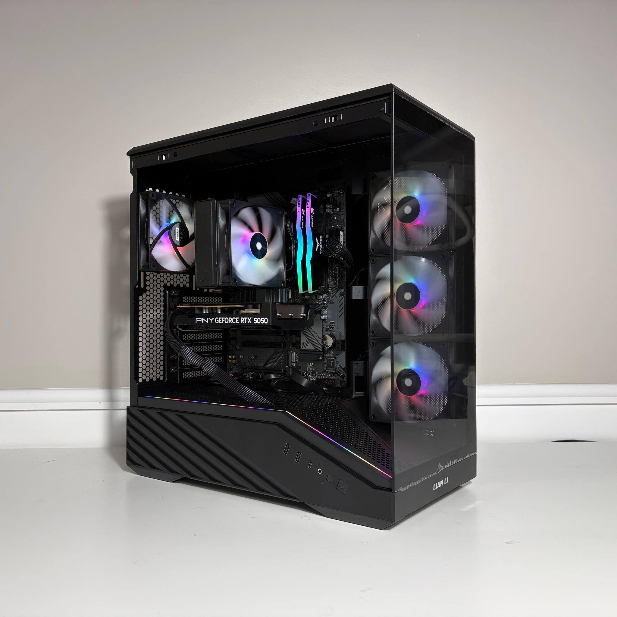 EXT View 70X Lite (V2) - Ryzen 5 5500, RTX 5050 8GB, 16GB DDR4 Ram, 1TB SSD