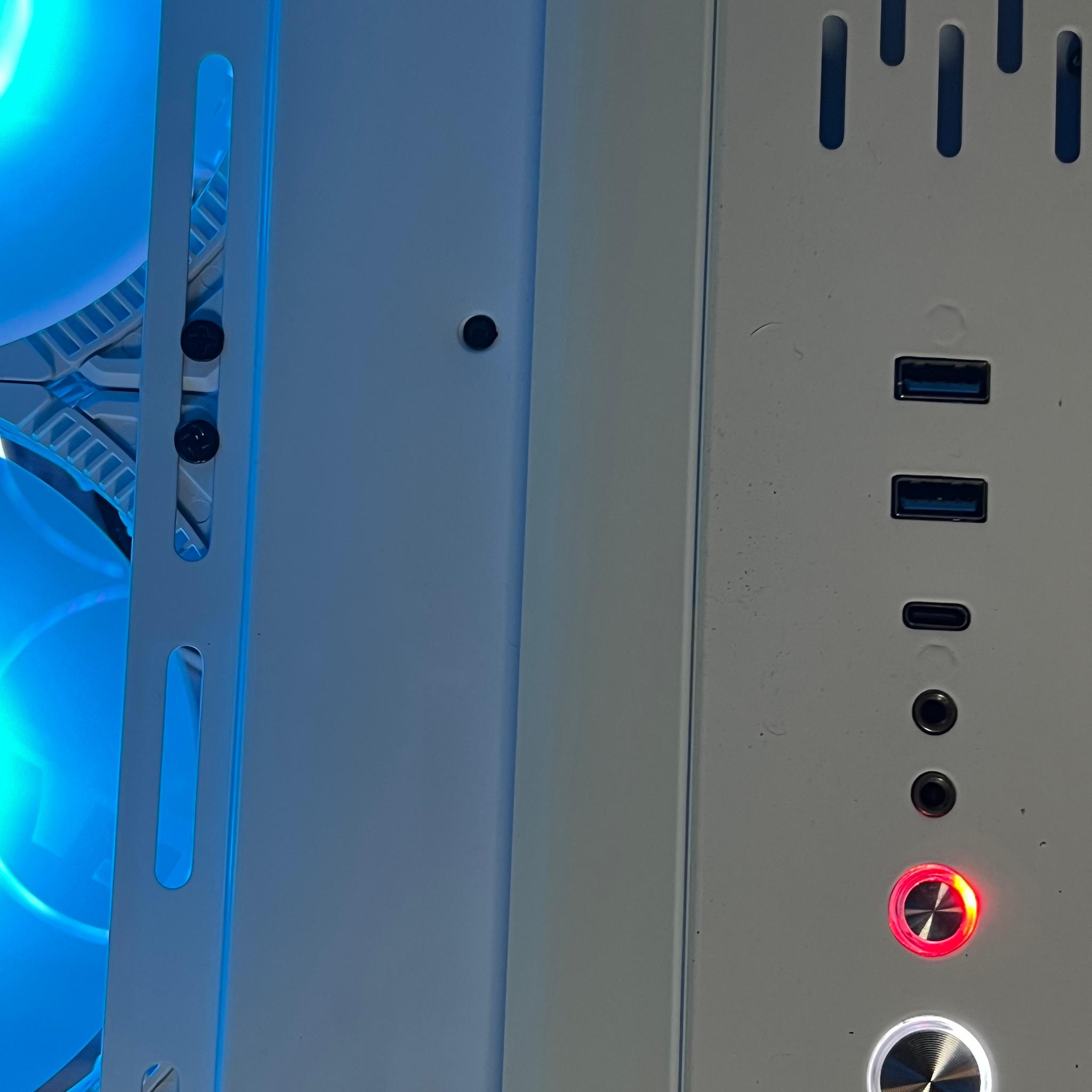 (ARTIC ICE) 1440p content creation pc with a fast 10 core I5 12600kf and 3060 12g Black friday deal