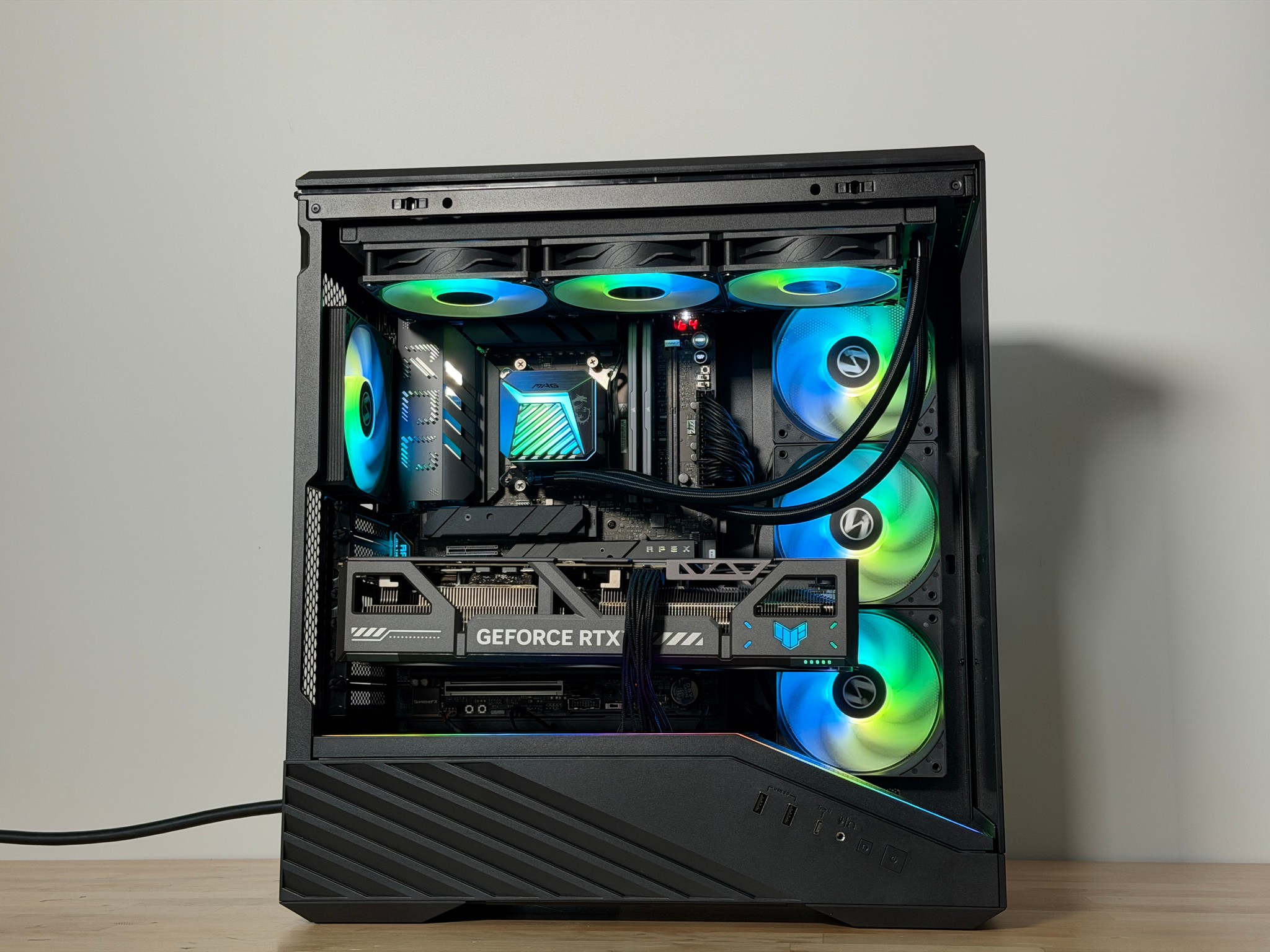 RTX 5090 Ryzen 7 9800x3d Gaming PC