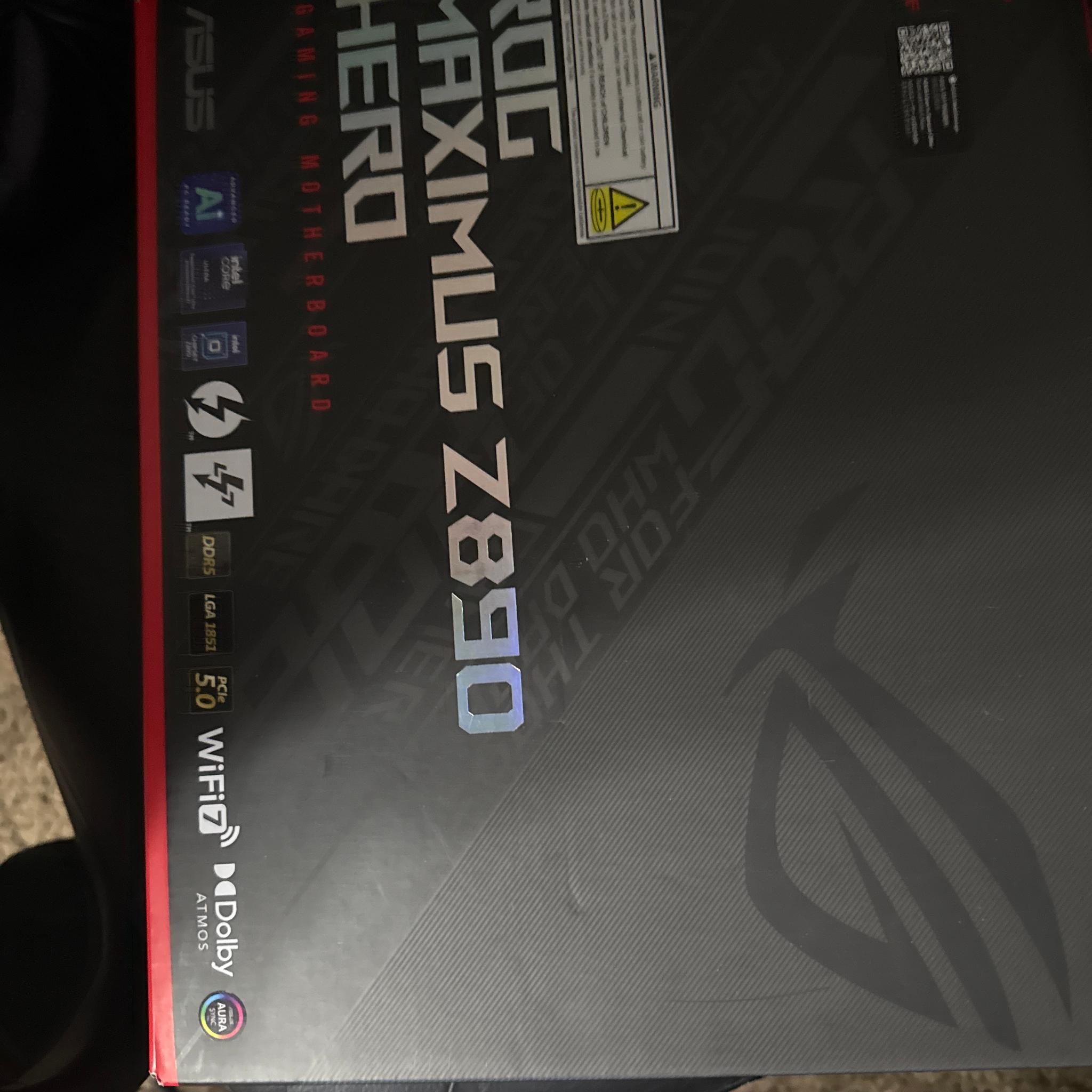 ASUS ROG MAXIMUS Z890 HERO Motherboard Open Box x 2