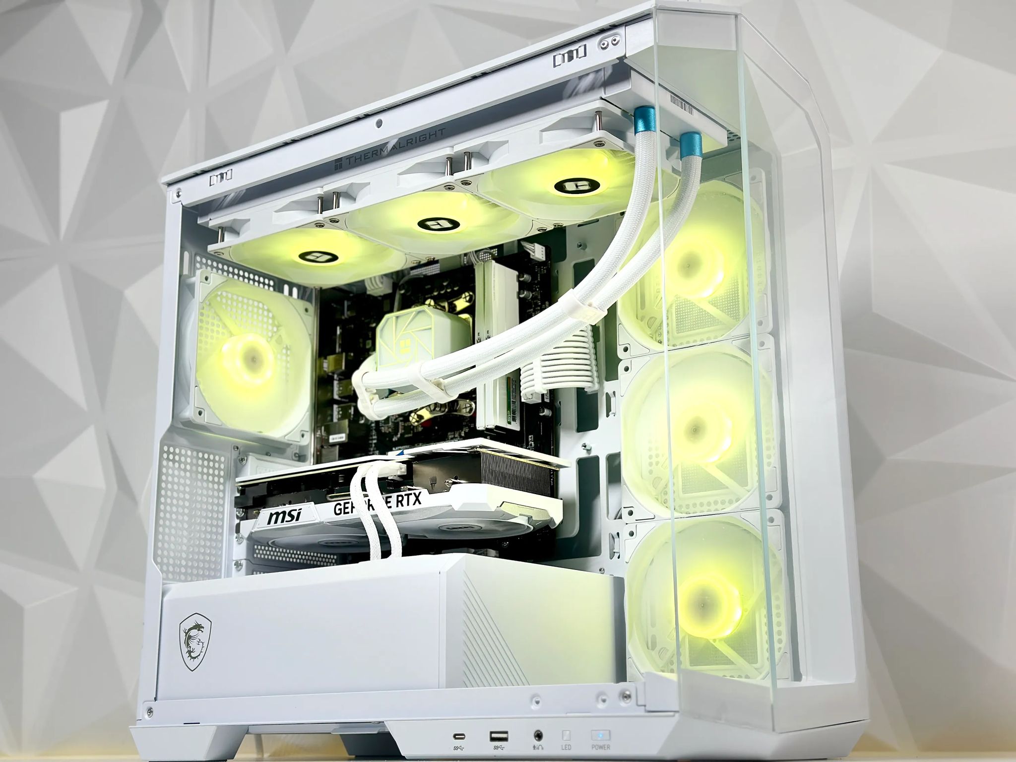 🌨️⛄90° N||Liquid Cooled Gaming PC🌨️Nvidia RTX 4070  12GB🌨️AMD Ryzen 5 7600X🌨️32GB DDR5