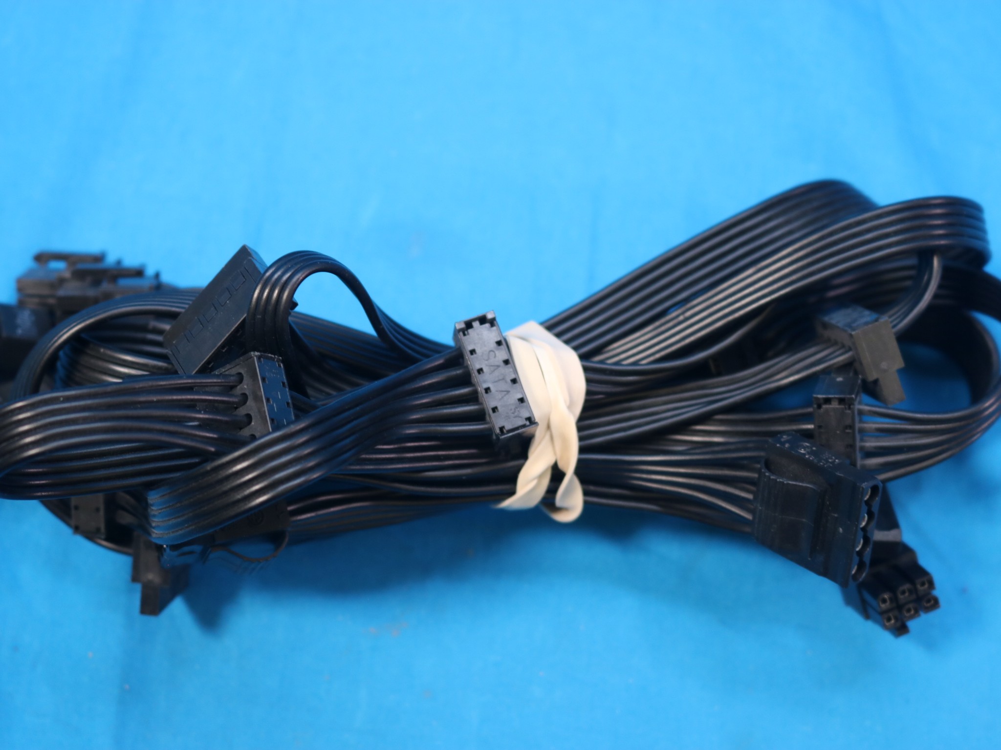 Corsair CX Series CX750M 750W Semi-Modular 80 PLUS Bronze ATX Desktop PSU CP-9020061/75-002019