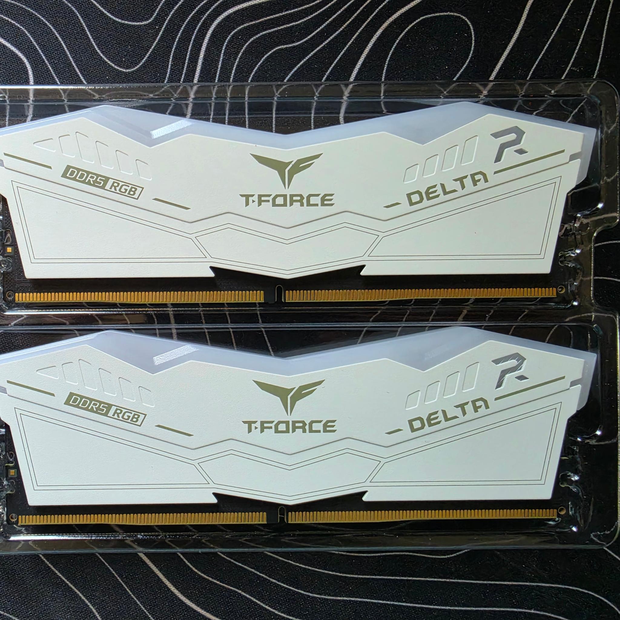 FREE SHIPPING TEAMGROUP T-Force Delta RGB DDR5 16 (2x8GB) 6000MHz DDR5 RAM (White RGB)