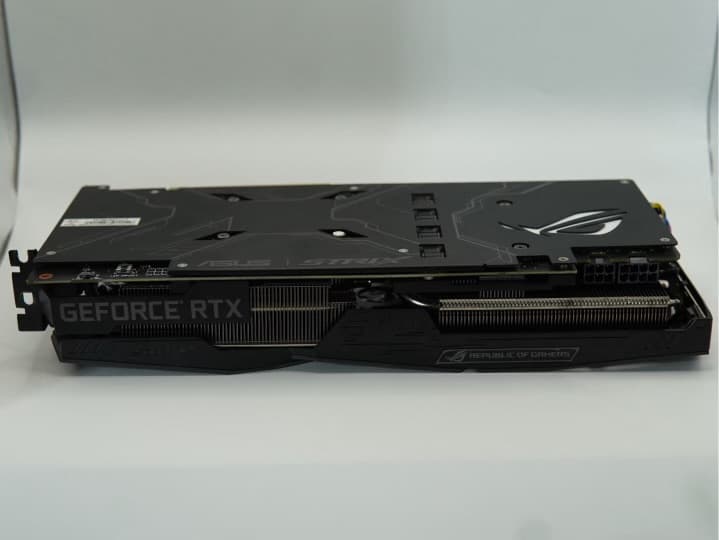 ASUS ROG STRIX 2060 SUPER