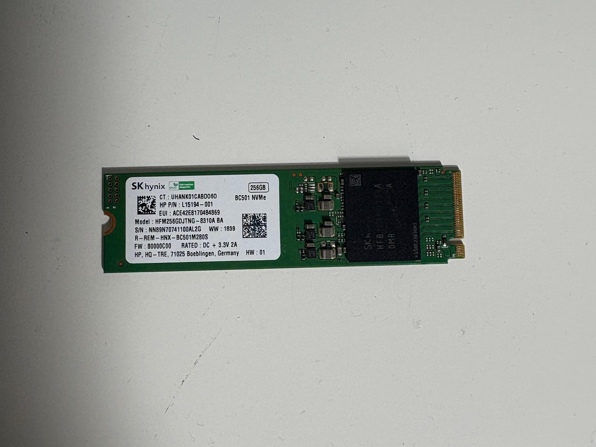 SK Hynix 256GB NVMe Gen3.0x4 SSD