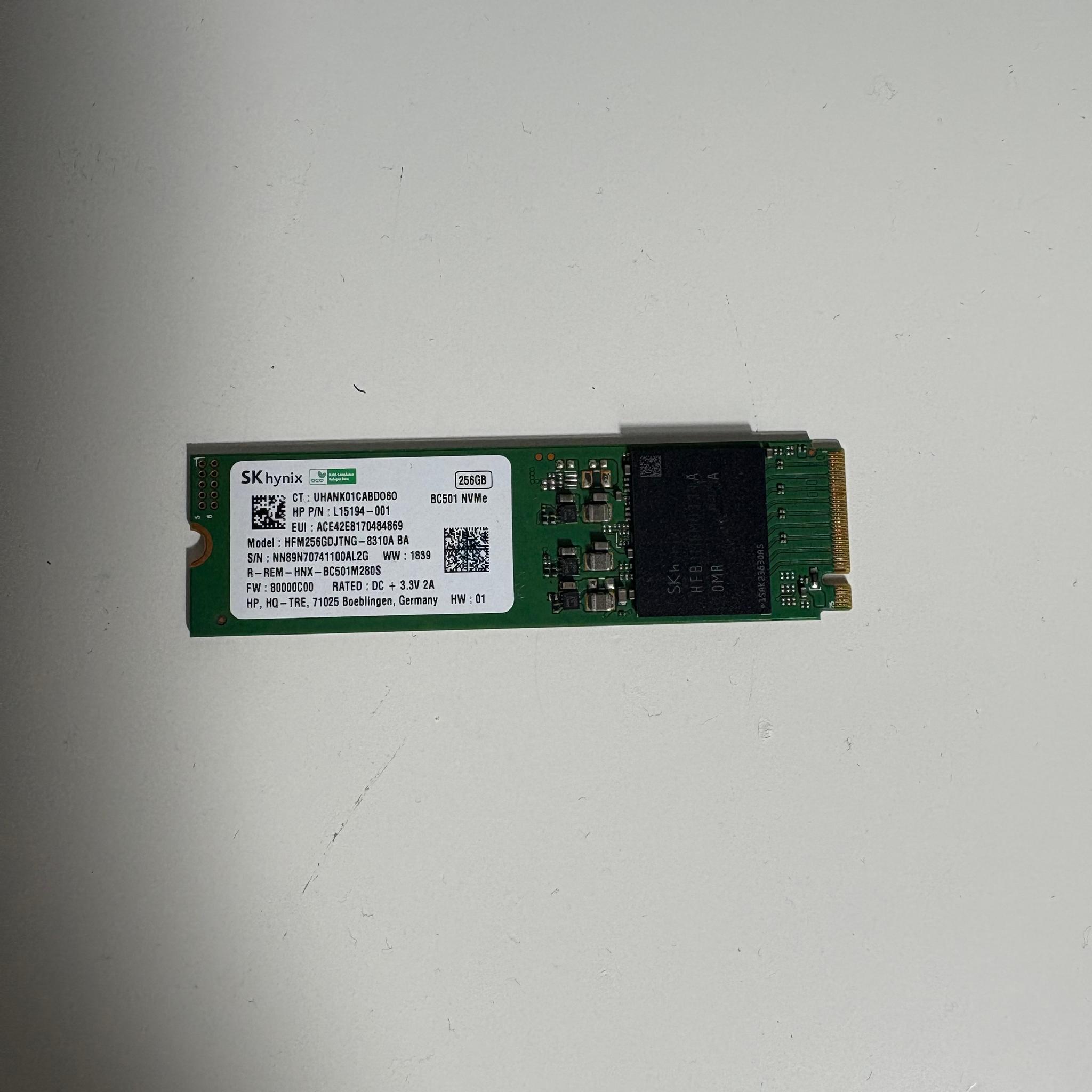 SK Hynix 256GB NVMe Gen3.0x4 SSD
