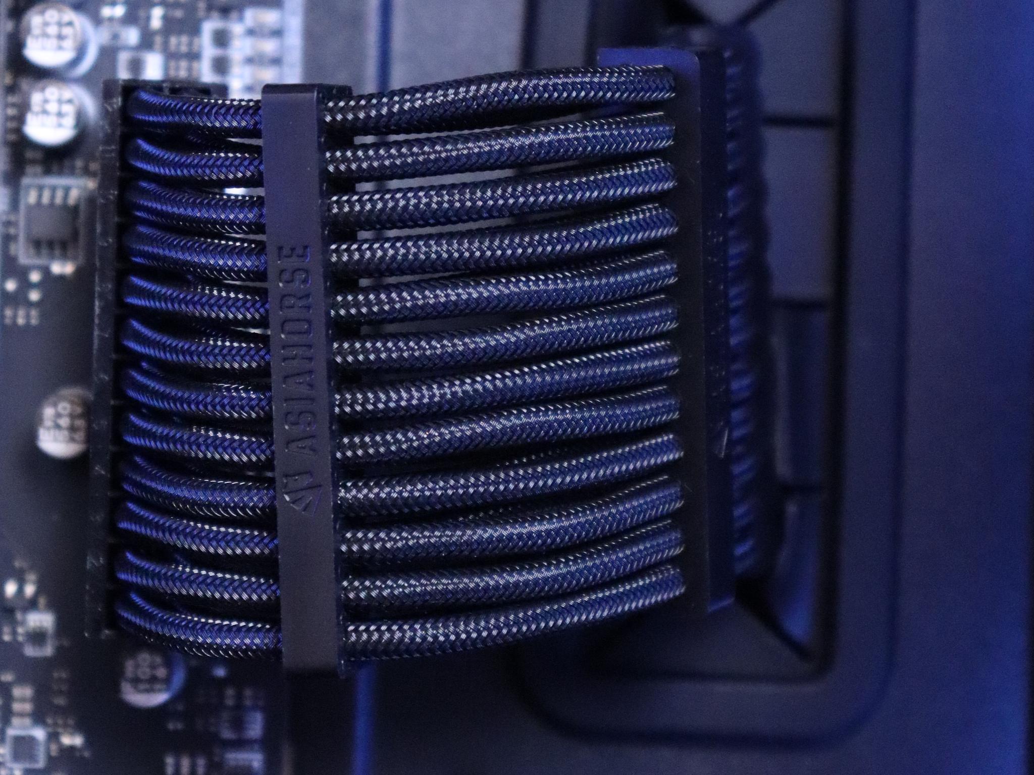 Black RGB Gaming PC | Ryzen 5 3600 - RTX 2070 Super - 1TB SSD