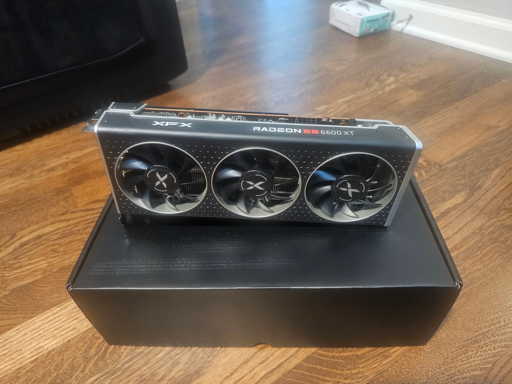 RX 6600 XT Merc 308