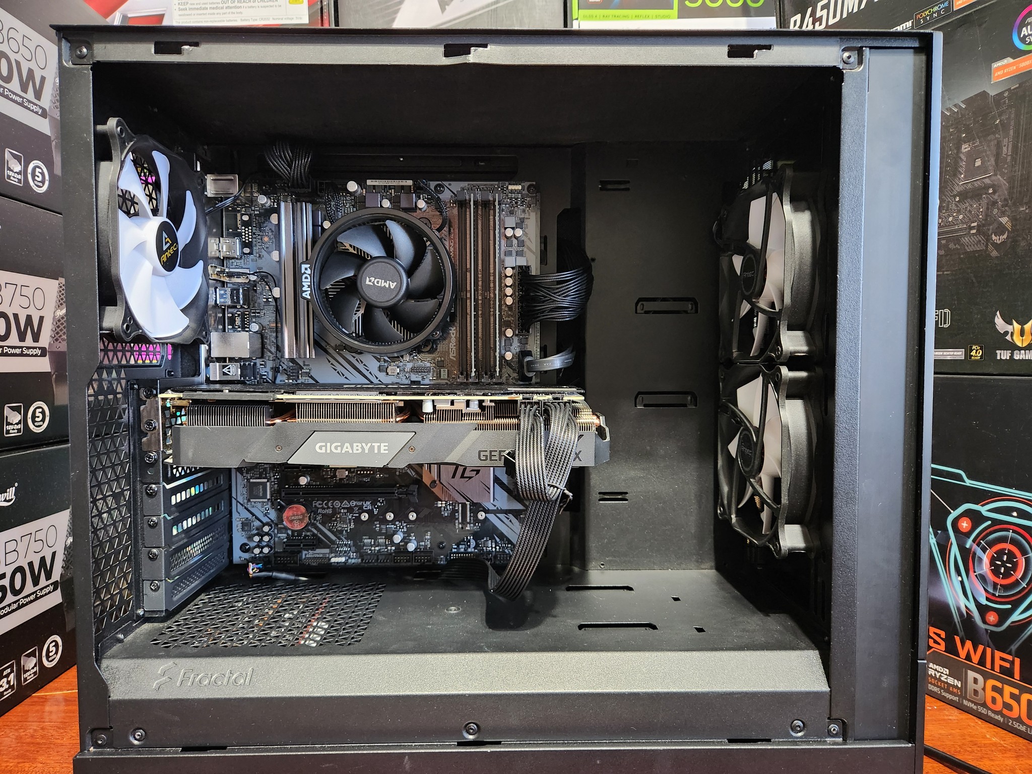 RTX 2070 SUPER | Ryzen 5 5500 | 16GB DDR4 RAM | 512 GB NVME SSD | 650W BRONZE | WIFI & BT