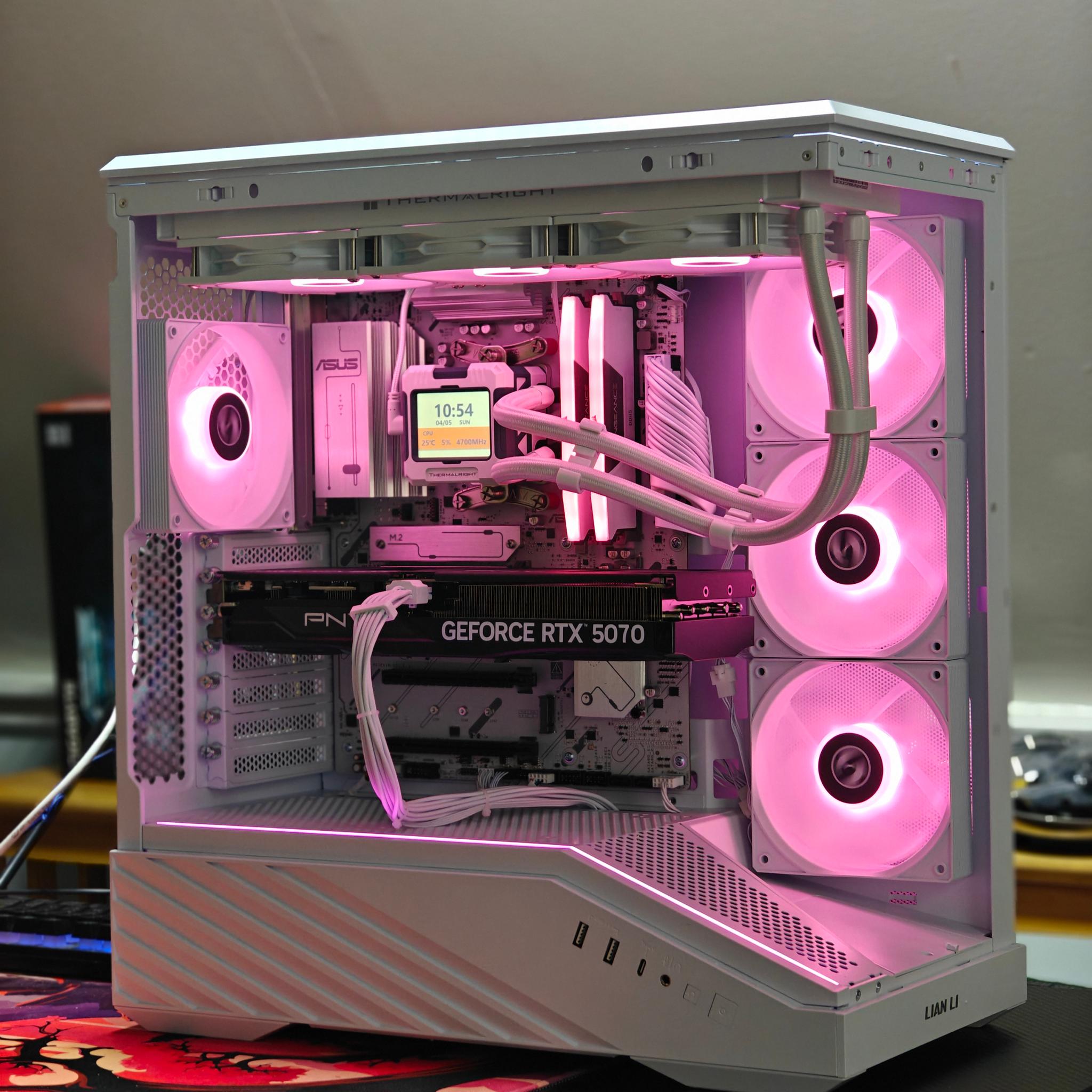 RYZEN 7 7800X3D CPU|PNY 5070 12 GB DDR7 GPU|KLEVV 4 TB M.2 SSD |32 GB DDR5 6000|Windows 11 Pro Activ
