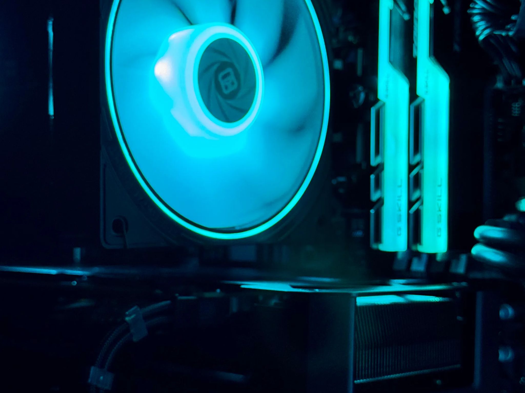 ALL NEW PARTS! RTX 4060 | i5-12600KF | 1.5TB SSD | 16GB RAM Gaming PC