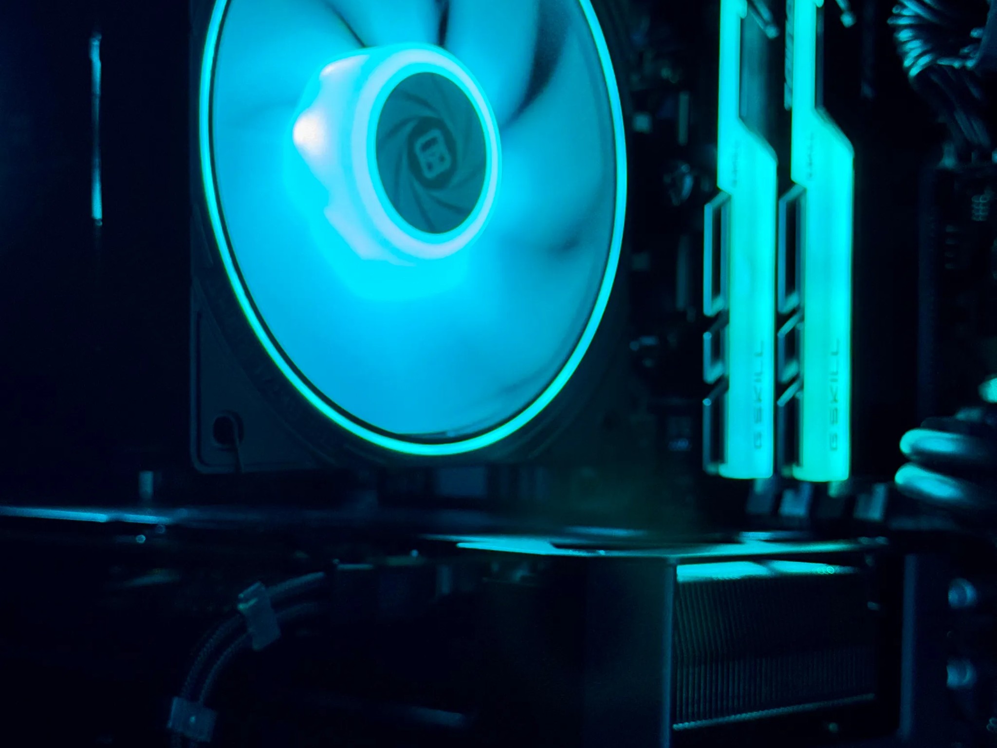 ALL NEW PARTS! RTX 4060 | i5-12600KF | 1.5TB SSD | 16GB RAM Gaming PC