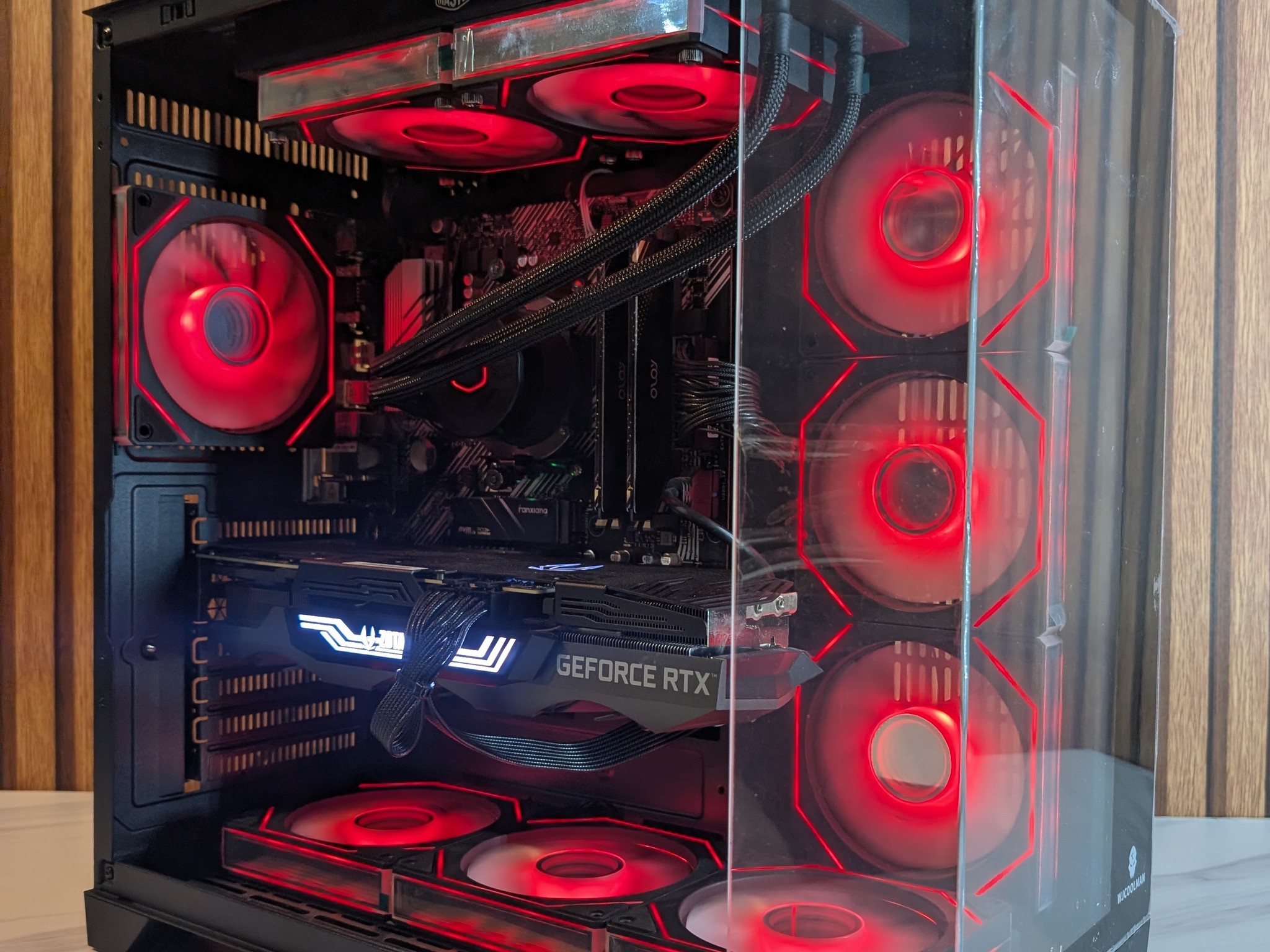 RTX 3080 | RYZEN 5 5600G | 1TB NVME | 240MM AIO | 16GB DDR4