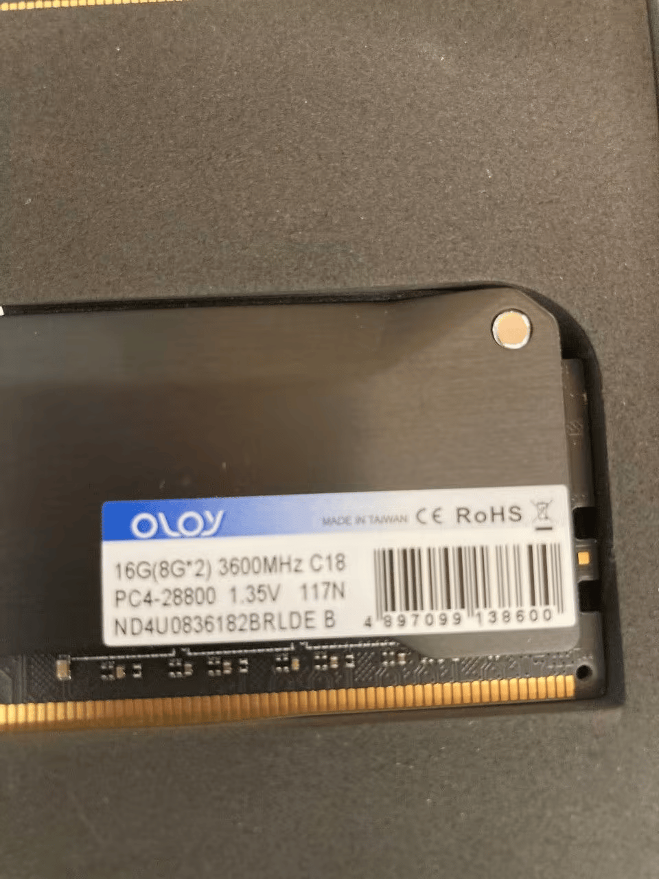 OLOy 16 GB (2 x 8 GB) DDR4-3600