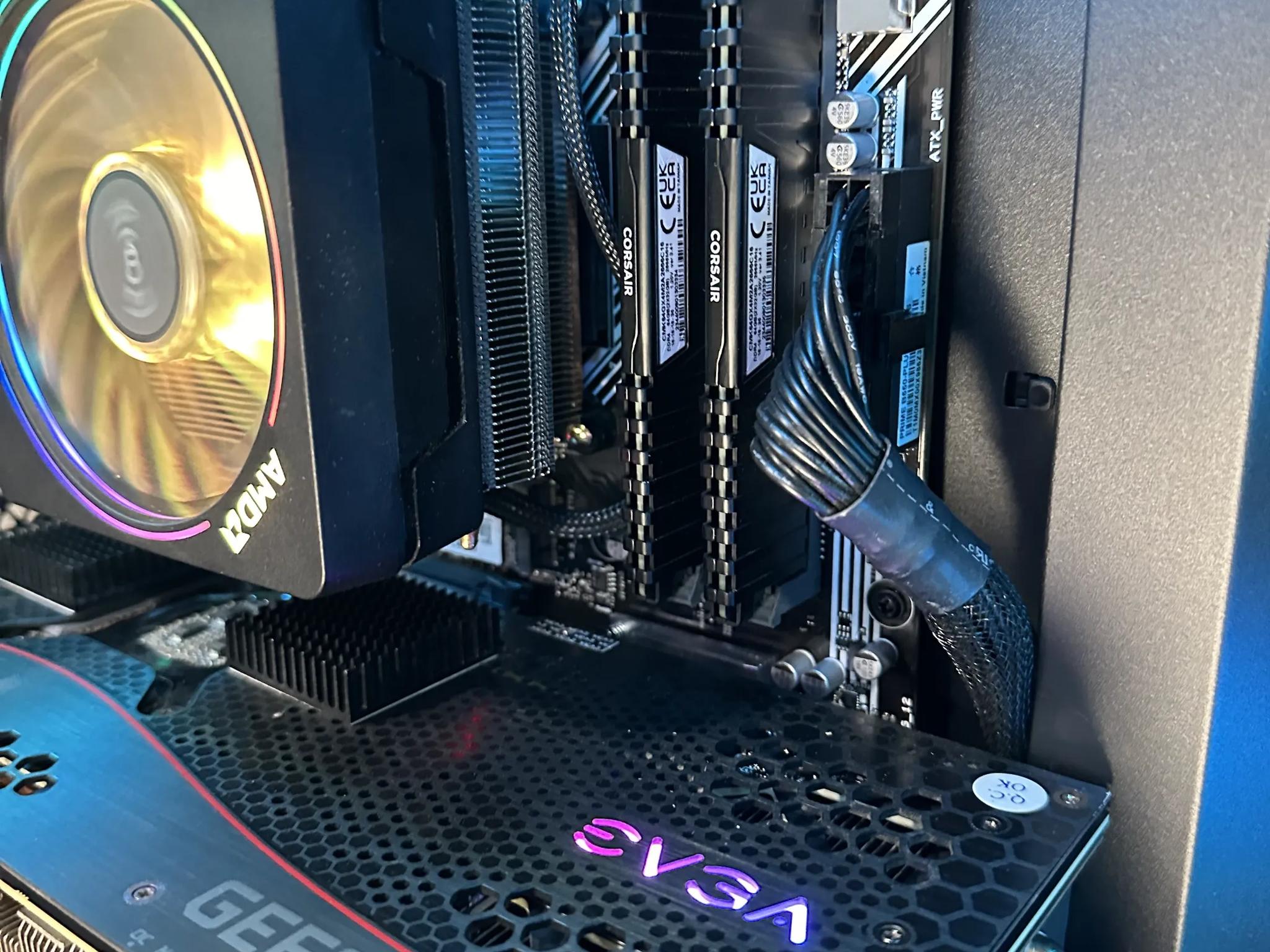 RTX 3090 Gaming PC - 64 Gb RAM - 1 Tb M.2 Nvme - Ryzen 9 3900x CPU