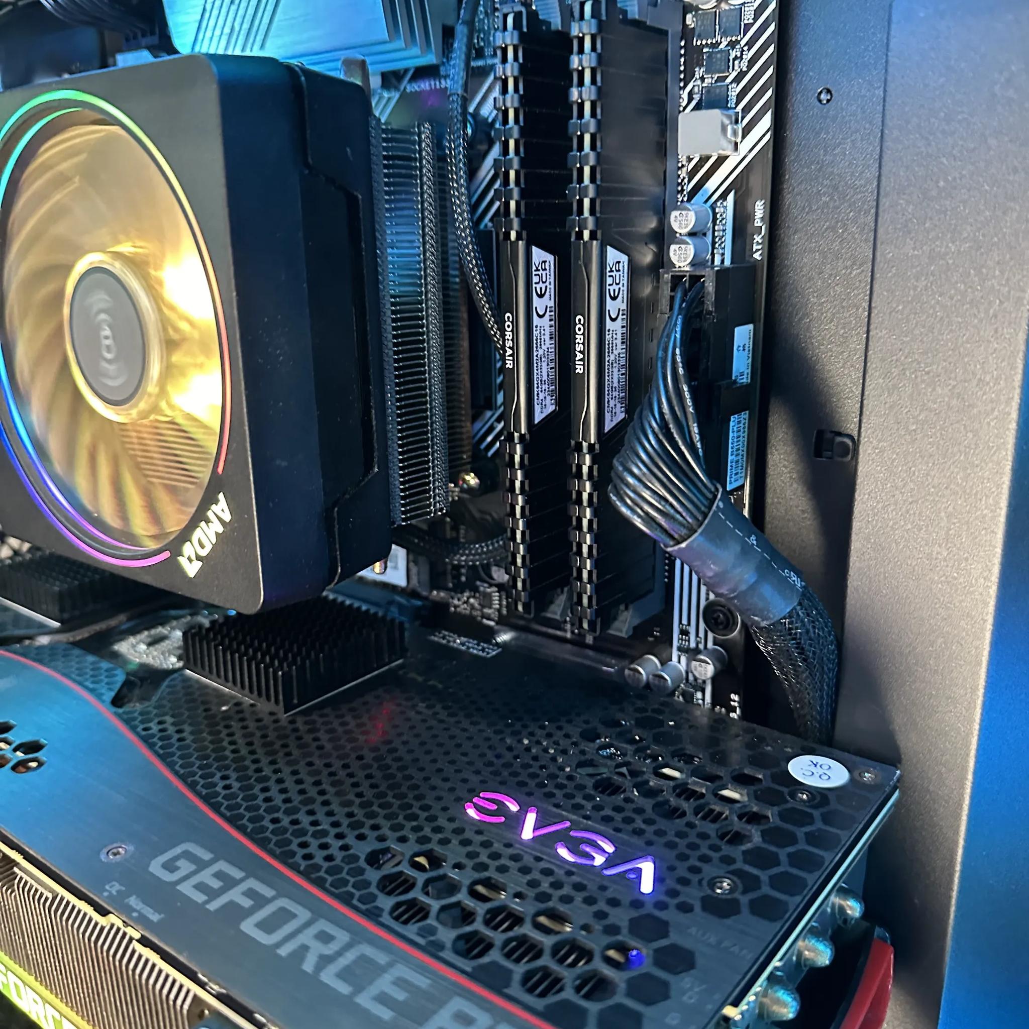 RTX 3090 Gaming PC - 64 Gb RAM - 1 Tb M.2 Nvme - Ryzen 9 3900x CPU