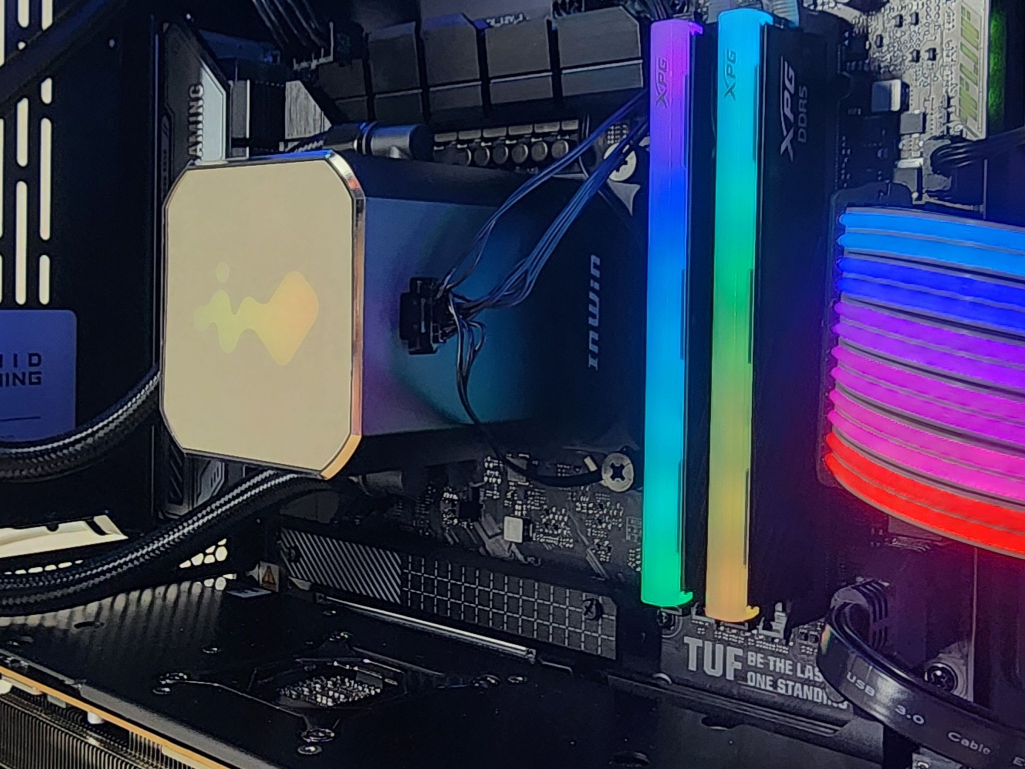 Gaming PC i7-14700KF 32GB RAM 1TB SSD RX 7800 XT 16GB Windows 11 Computer