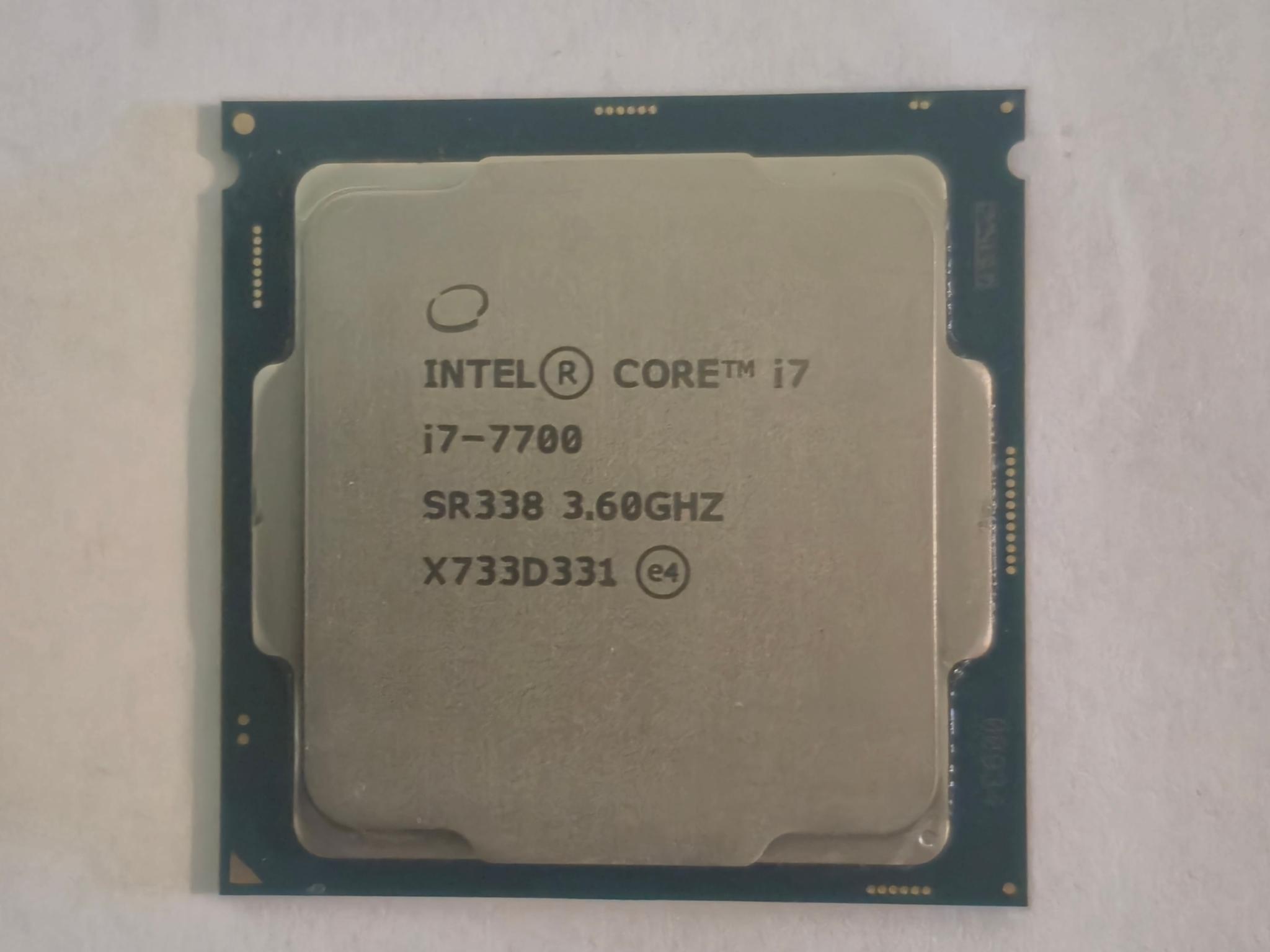 Intel i7-7700 4c/8t CPU