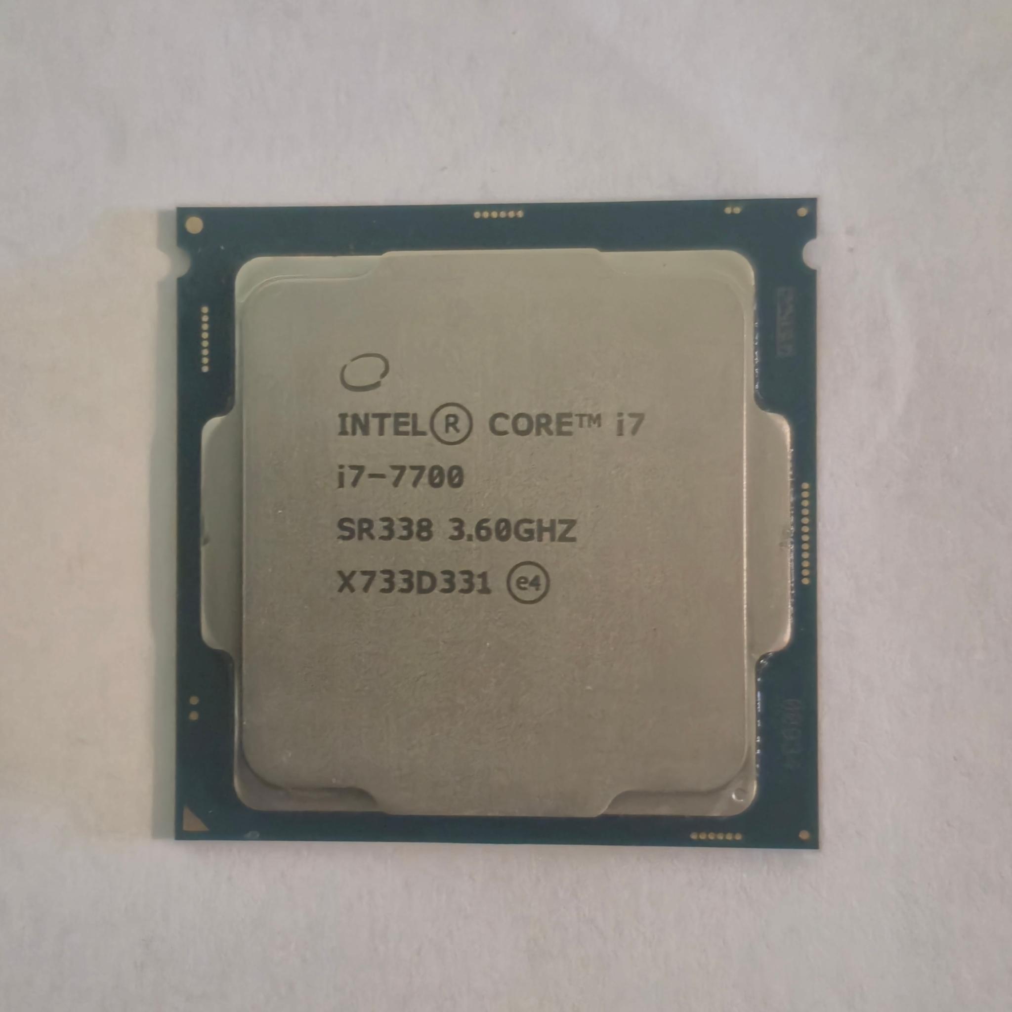 Intel i7-7700 4c/8t CPU
