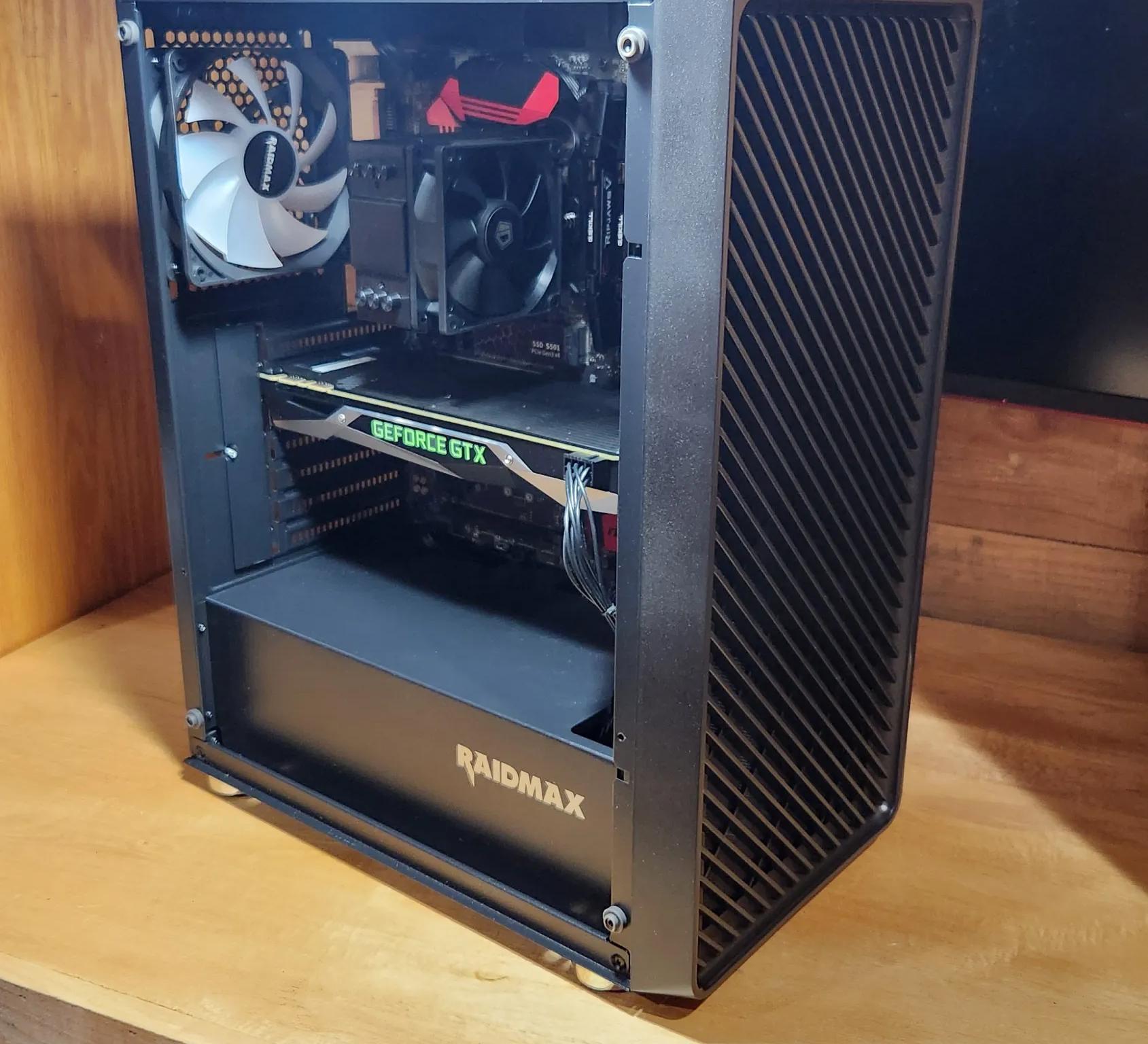 BUDGET GAMING PC GTX 1080, i7 6700, 512GB m.2, 16gb RAM