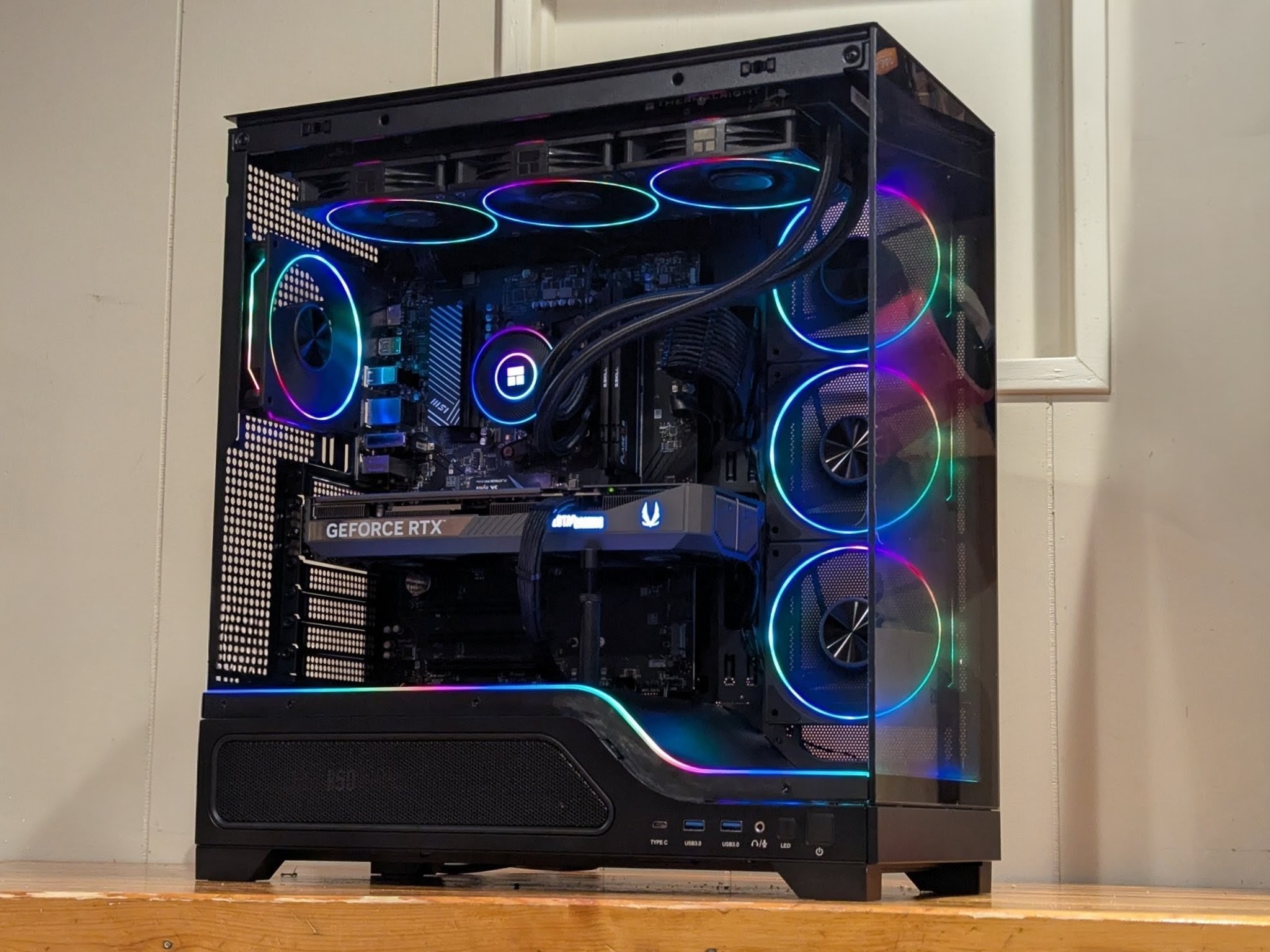 🖤⚡ Ryzen 7 9800X3D + RTX 5070 Ti + 32GB DDR5 + 2TB SSD | 1440p Monster