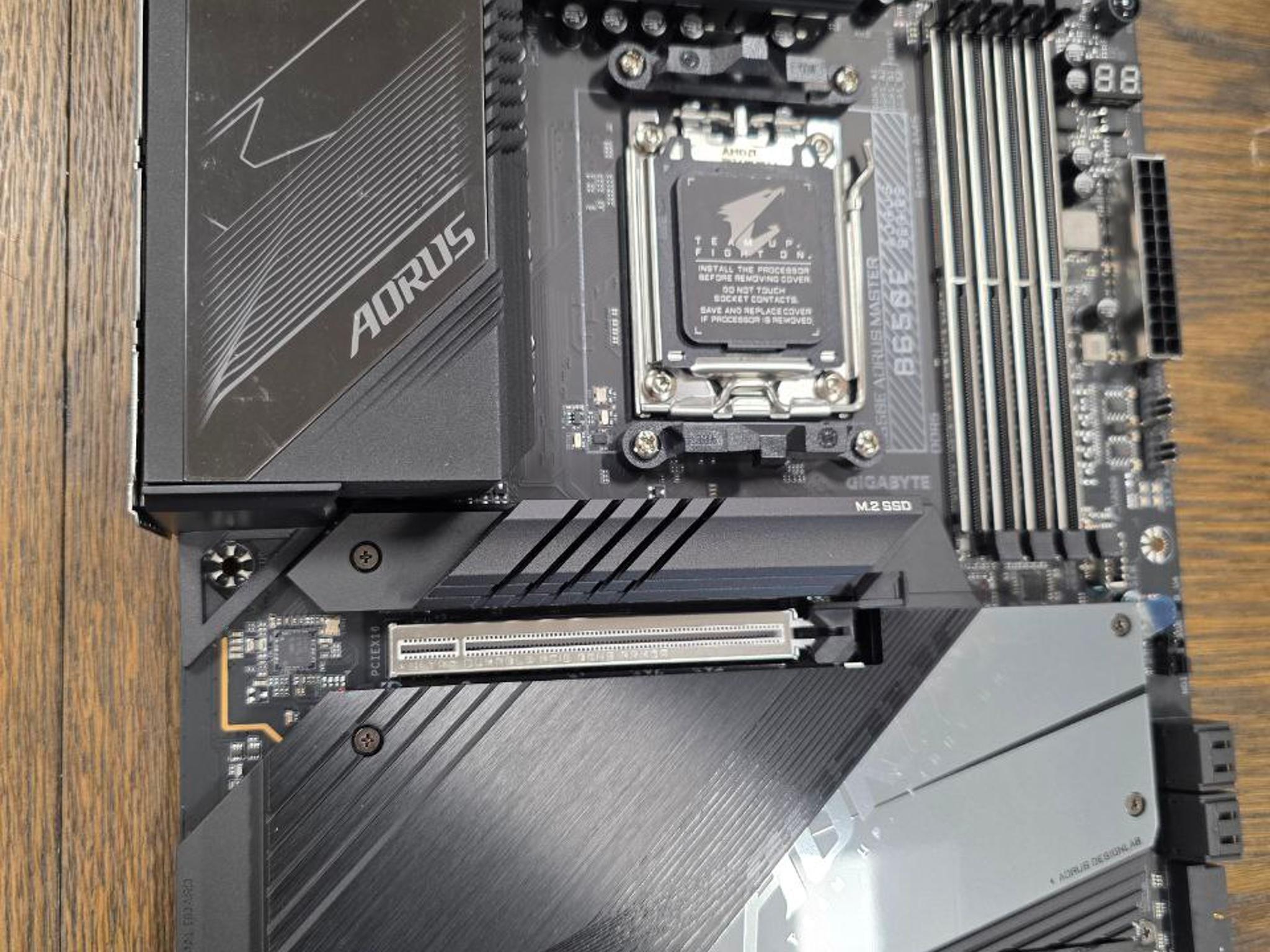 On Sale! Gigabyte B650E AORUS MASTER- NEW Open Box Un-used