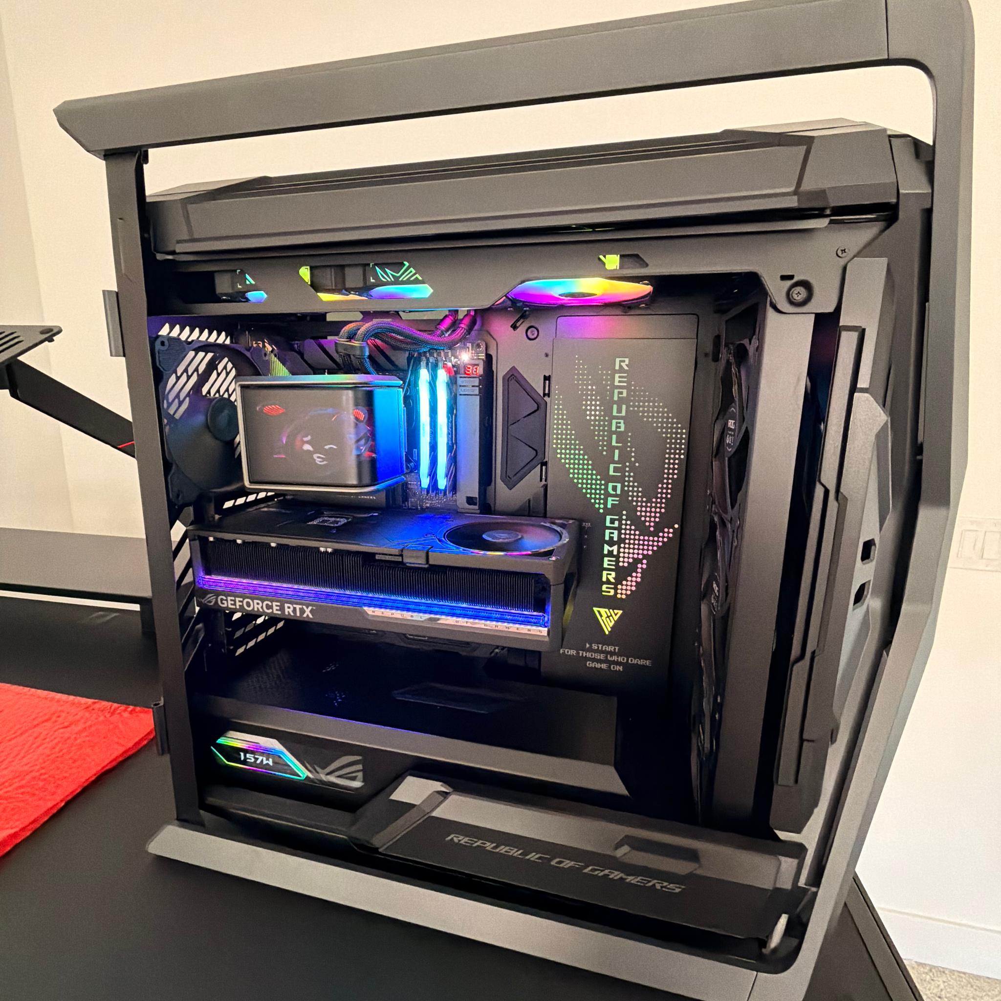 ASUS ROG Hyperion Custom PC