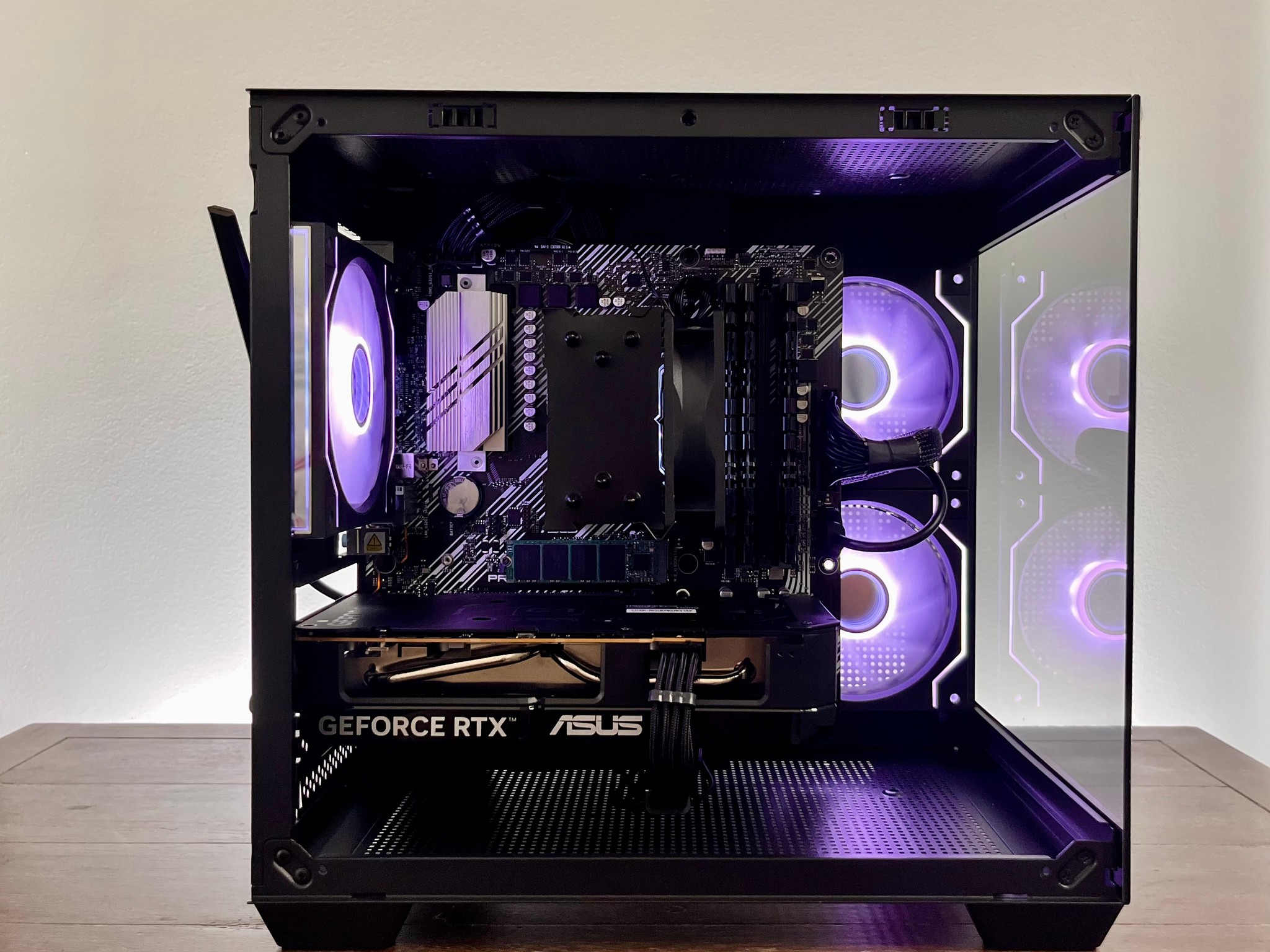 🐦‍⬛🖤RTX 5060 Black Gaming PC | Ryzen 5 5600G | 24GB RAM | 768GB SSD | WiFi-Ready to Play