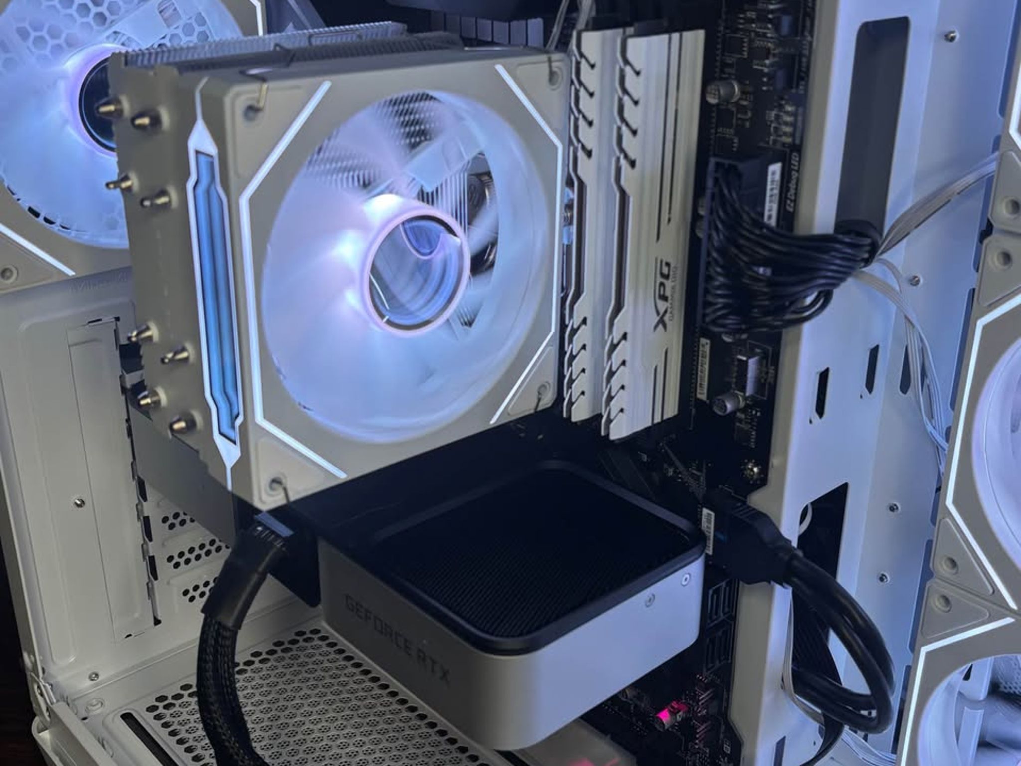 White Gaming PC (RTX 3060 Ti 8GB + Intel Core I7-10700K)