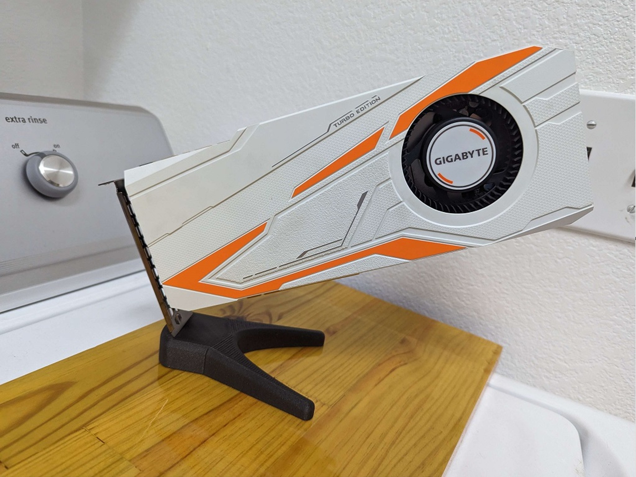 Used Gigabyte GTX 1080 Ti Turbo (Blower)