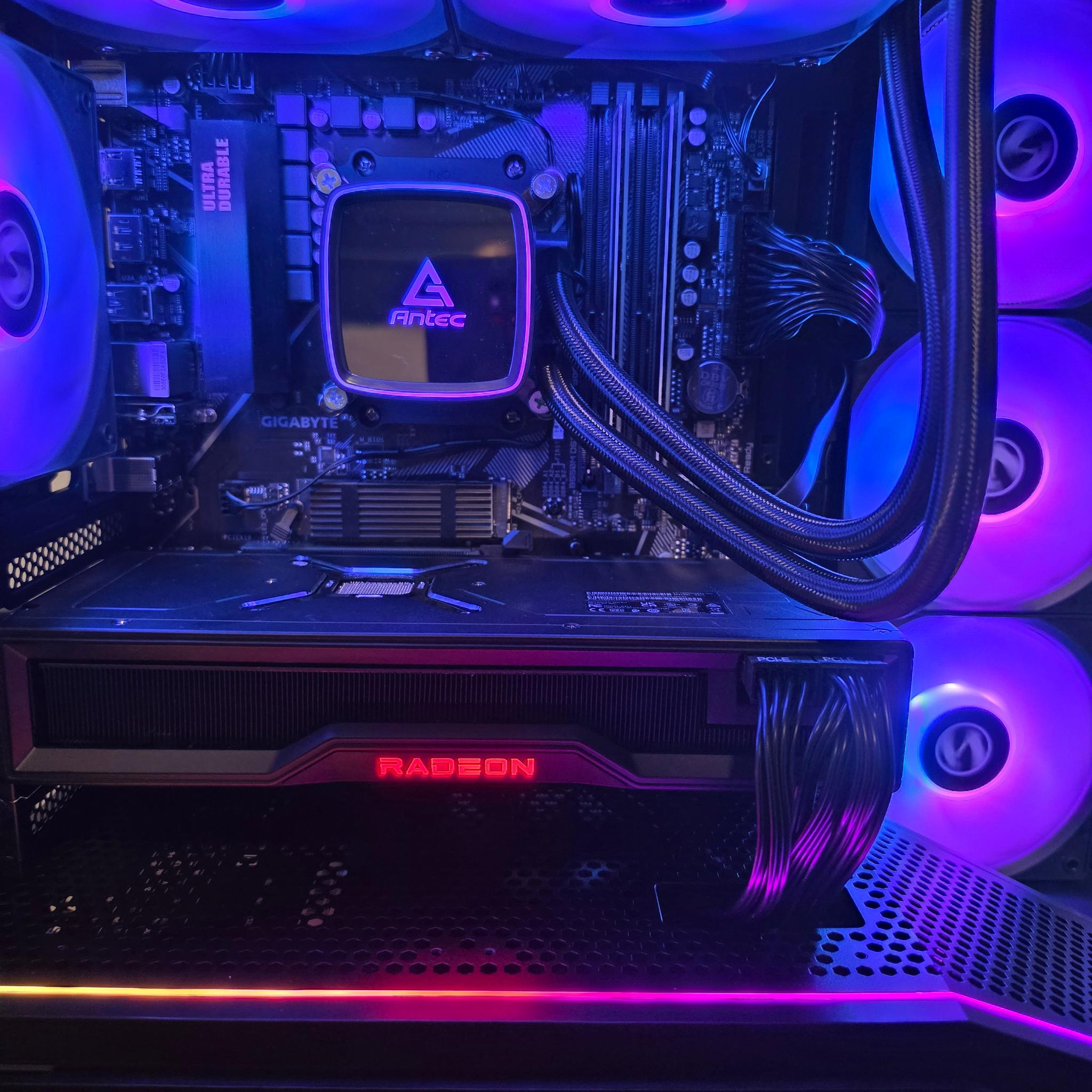 RX 6950XT-Ryzen 5 5600x3d-32GB DDR4 3200-1 TB NVME Gaming PC
