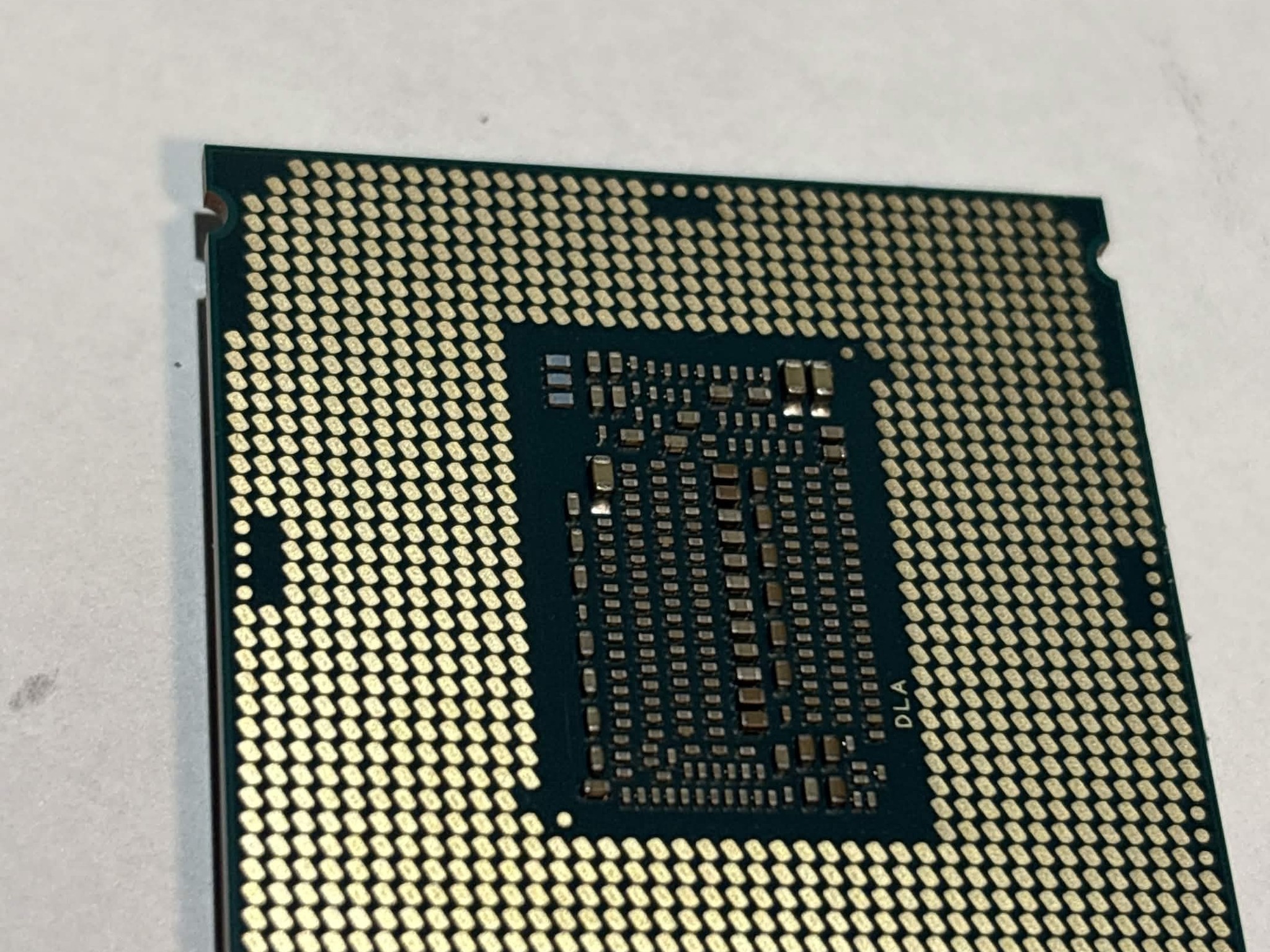 Intel Core i5-9600KF (NM)