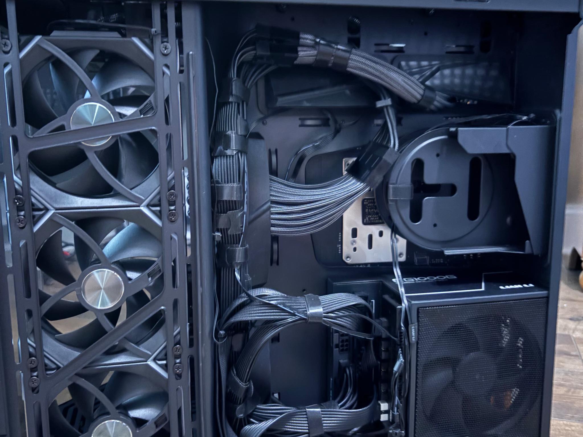 SALE! High End AMD PC - 9900X 9070XT 64GB Ram