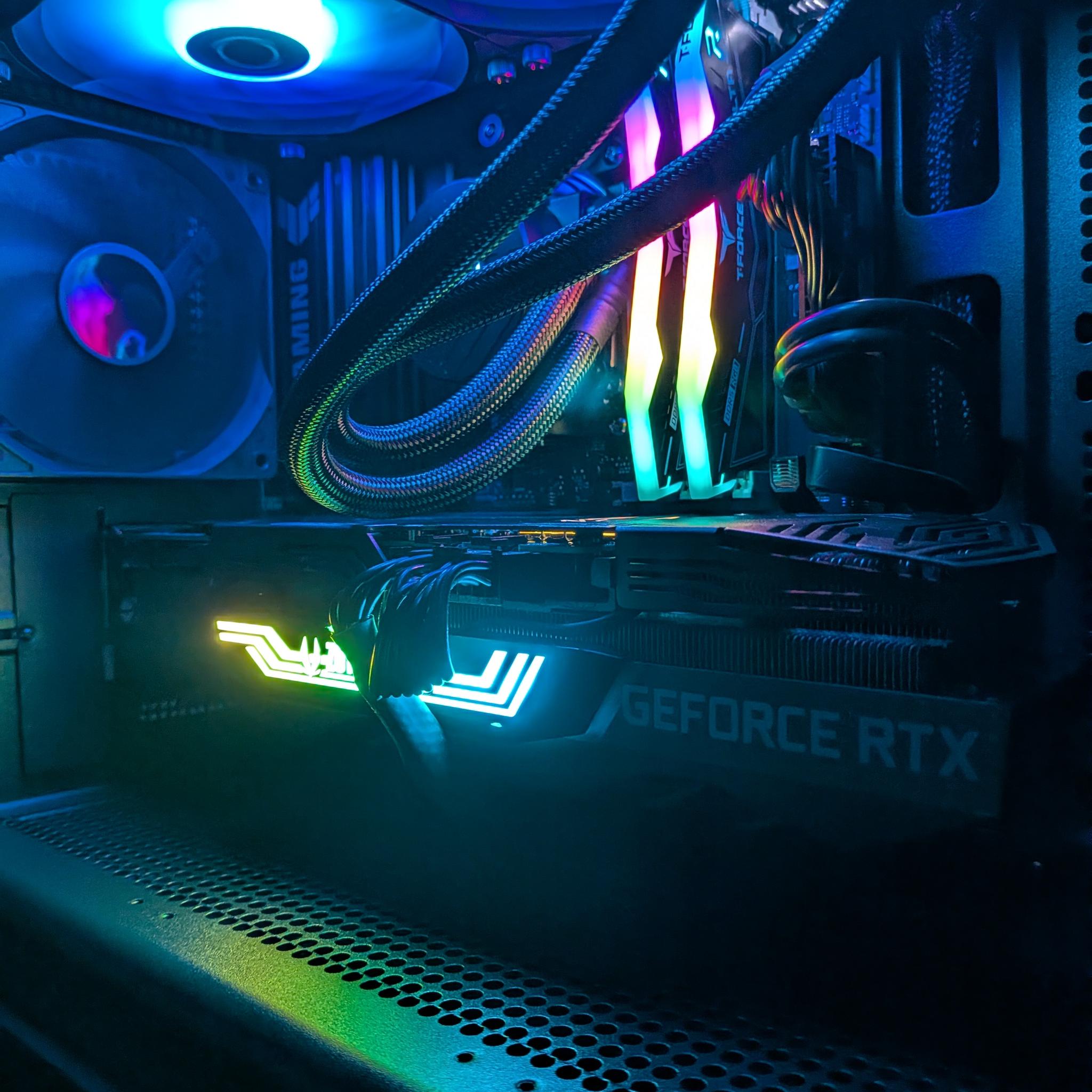 9600X | RTX 3080 12GB | 16GB | 1TB | 1000W GOLD