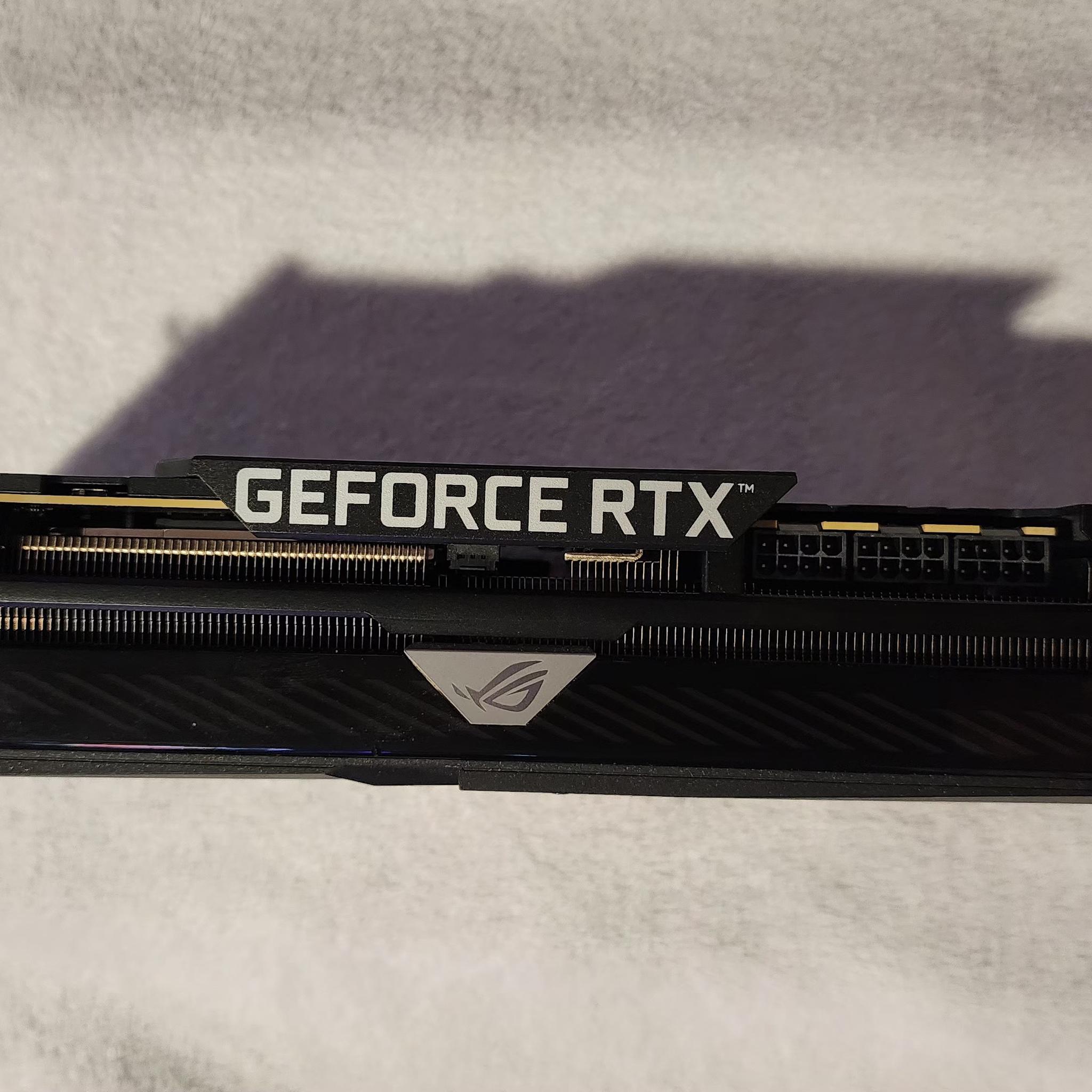 ASUS ROG STRIX GAMING OC V2 GeForce RTX 3080 10GB LHR