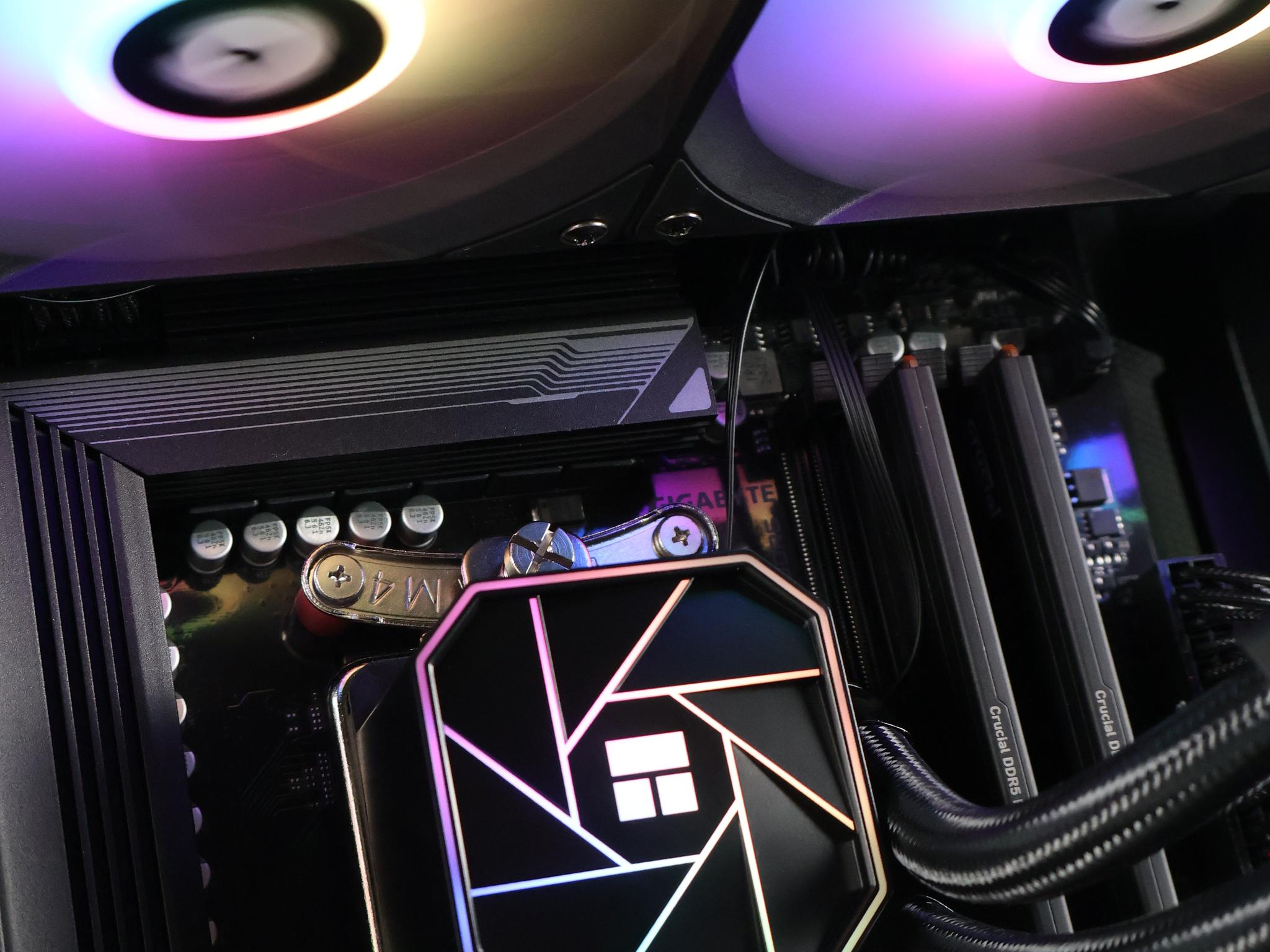 ⚫ Ryzen 7 9700X/RTX 5070Ti 16GB Gaming/Streaming PC ⚫