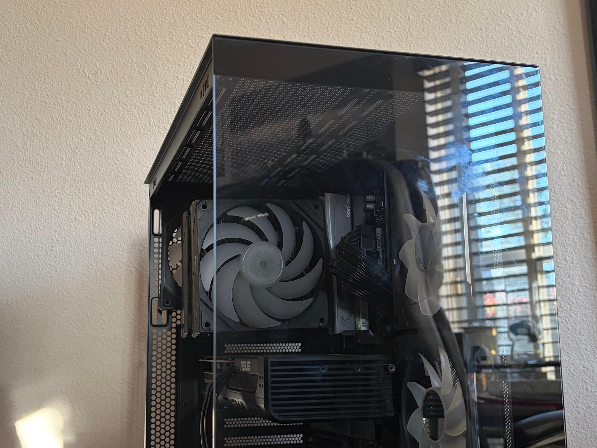 RTX 5070 Gaming PC | Ryzen 7 9700X | 32GB DDR5 | B650 WiFi |