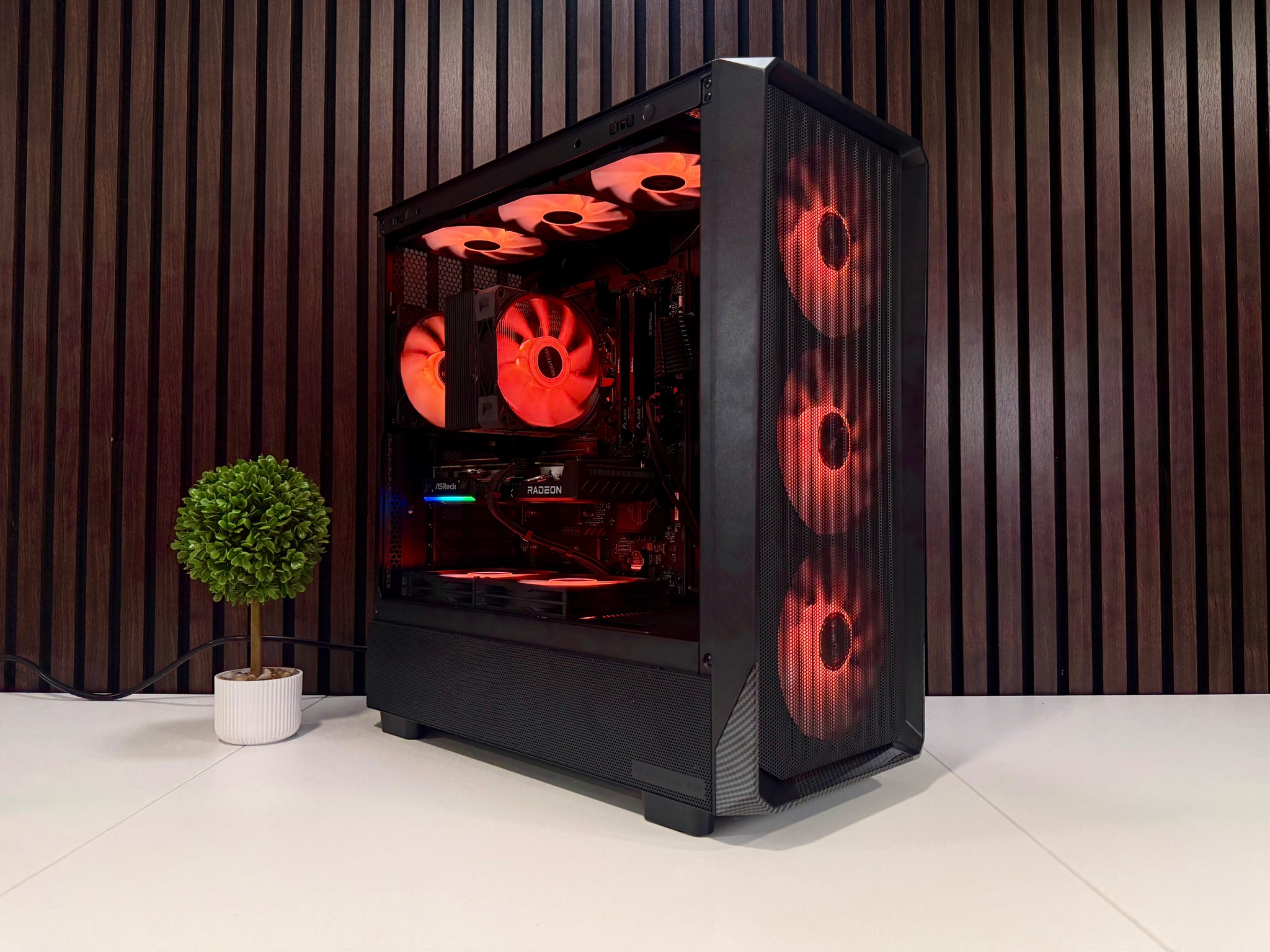 9060XT 16GB | Ryzen 7600X3D | 32GB DDR5 | 1TB SSD | 800W Gold PSU | ARGB Fans | Windows 11