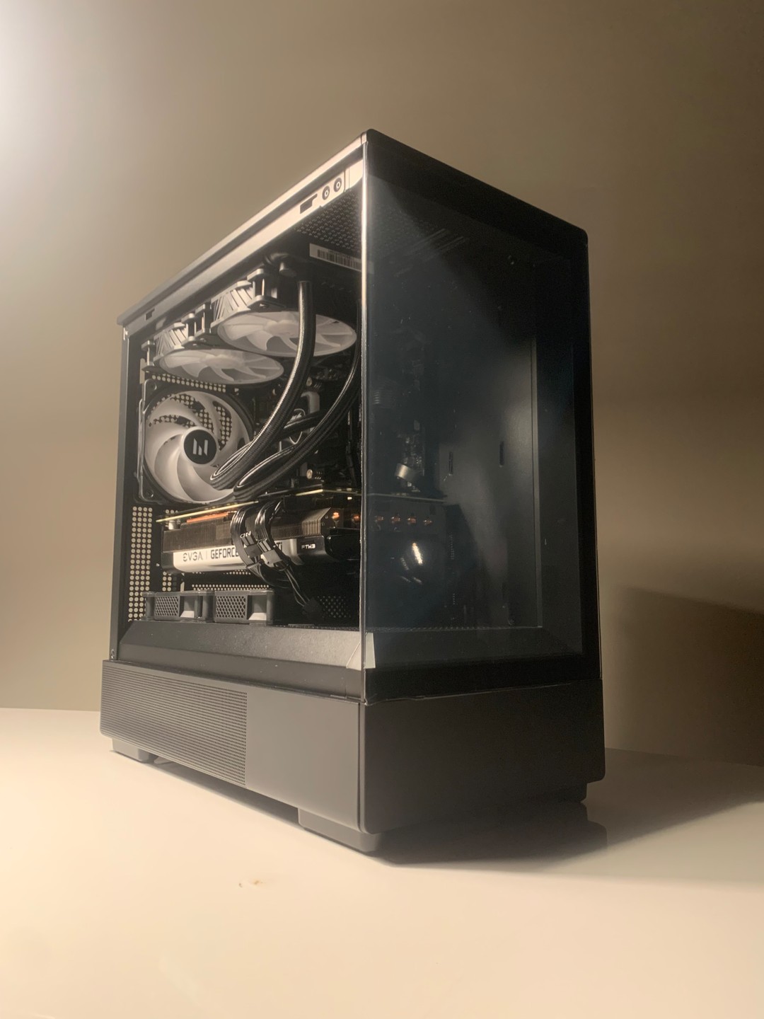 LEGENDARY EVGA RTX 3070 TI + Ryzen 5 5600X - 32 GB RAM - 2 TB SSD | Jawa