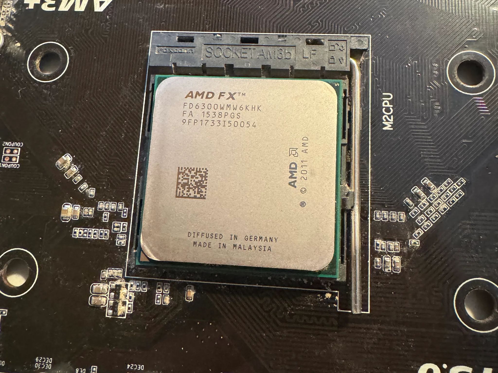 Gigabyte GA-78LMT-USB3 AM3+ Motherboard + AMD FX 6300 CPU