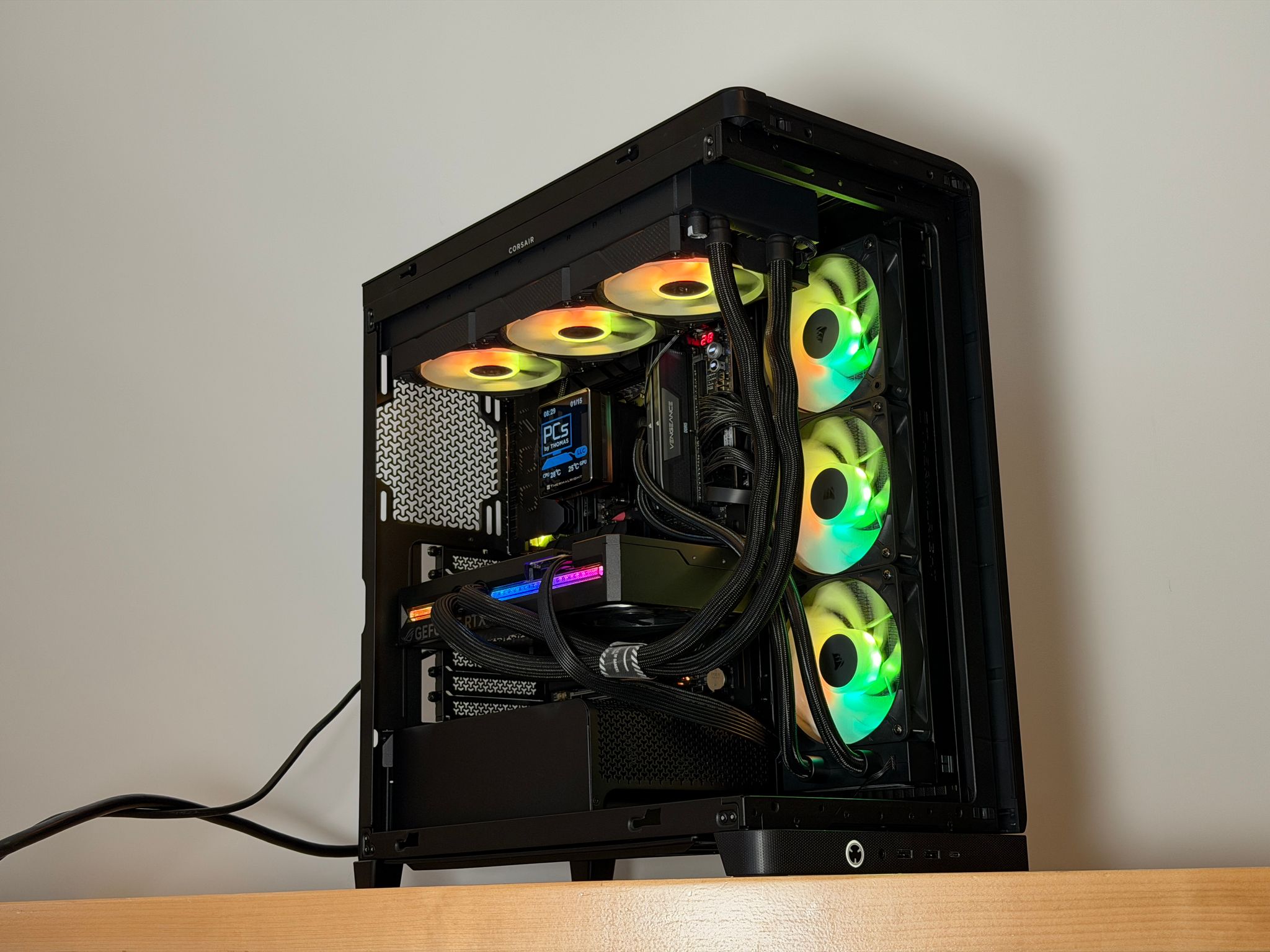 RTX 5090 Astral Liquid Cooled, Ryzen 7 9800x3d Gaming/Workstation PC