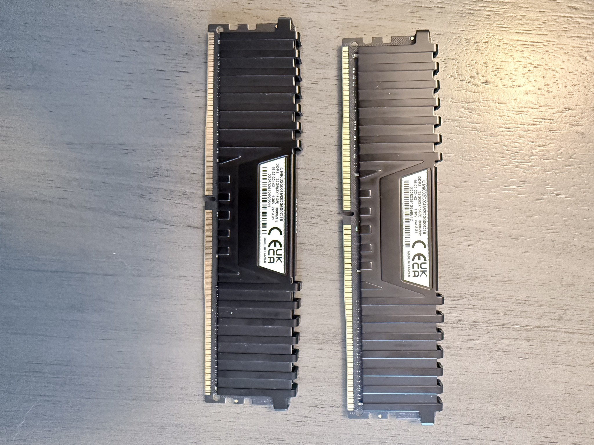 32GB DDR4 RAM Kit 3600MHZ CL18 16GBx2 Corsair Vengeance LPX