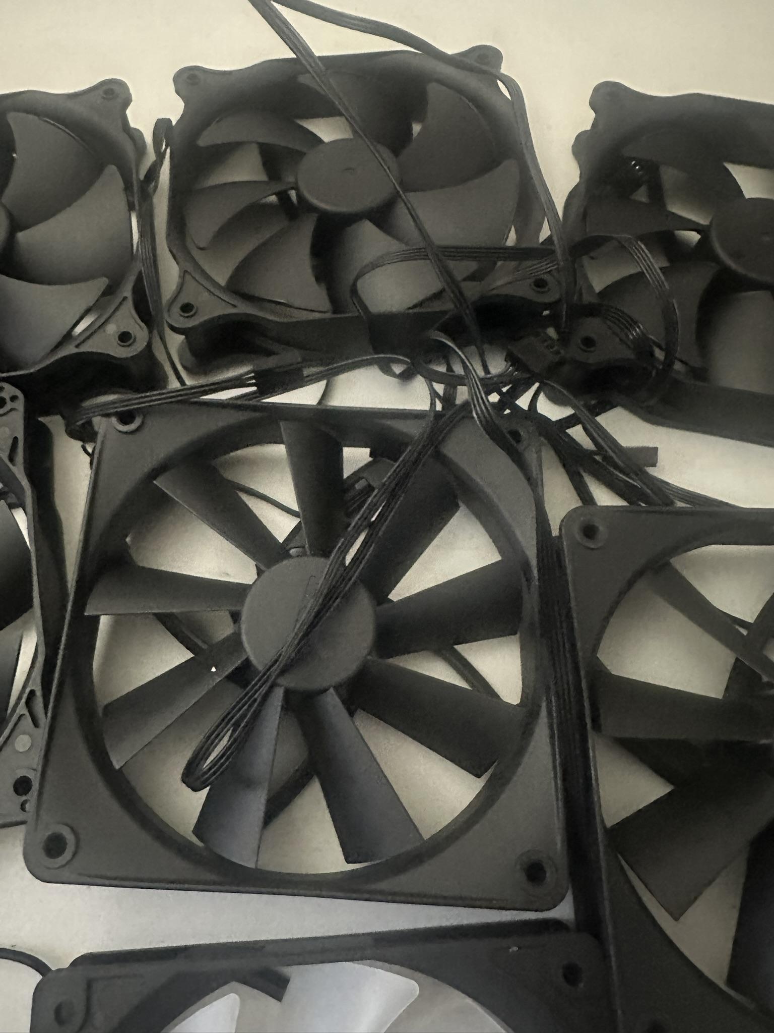 24 PC fans 120mm - mutiple brands - RGB & Non-RGB fans
