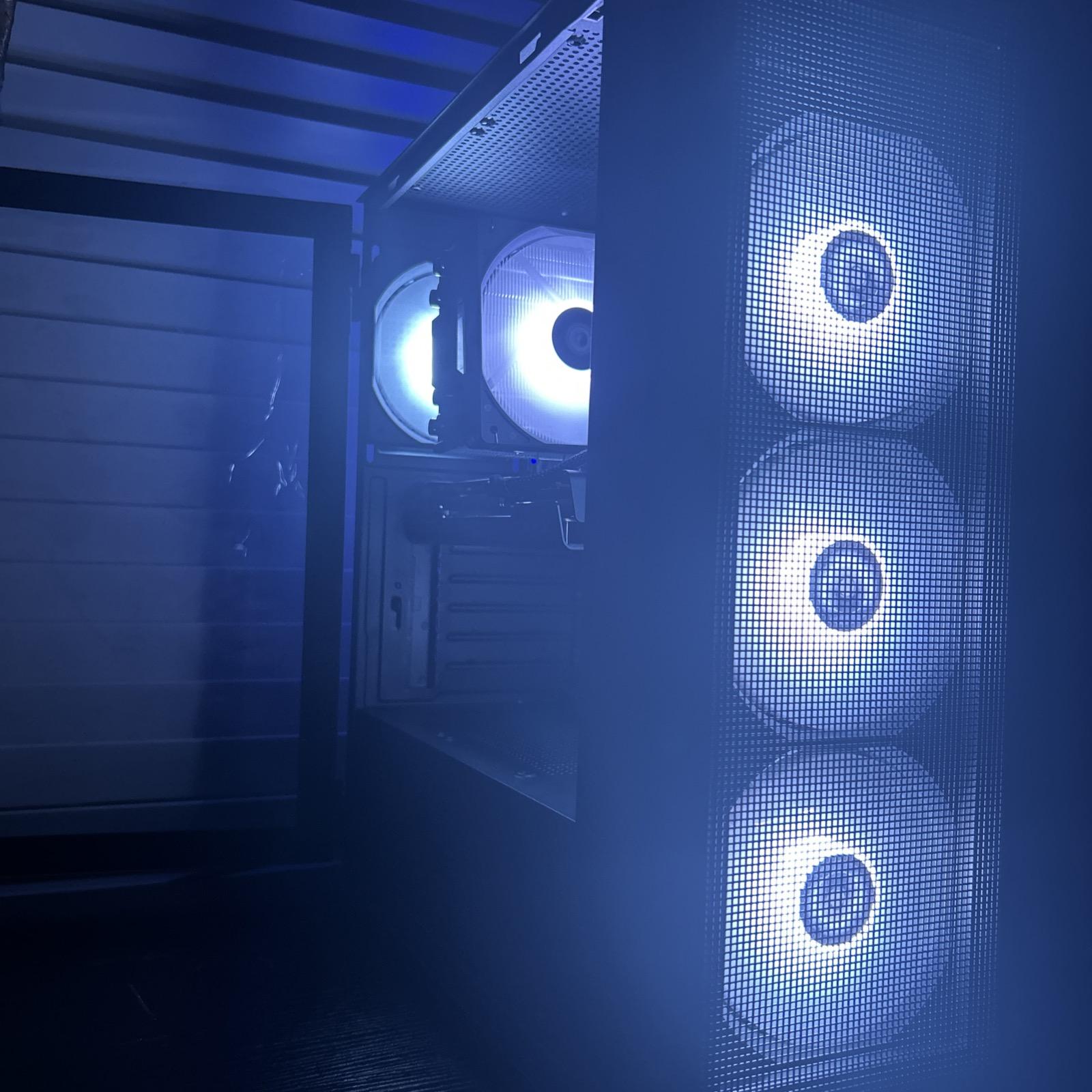The "Console Killer V1" RX 6600 (3060 equivalent),24gb ddr4 Ram, i7 5930k,1tb SSD 1.5TBHD, WIFI, W11