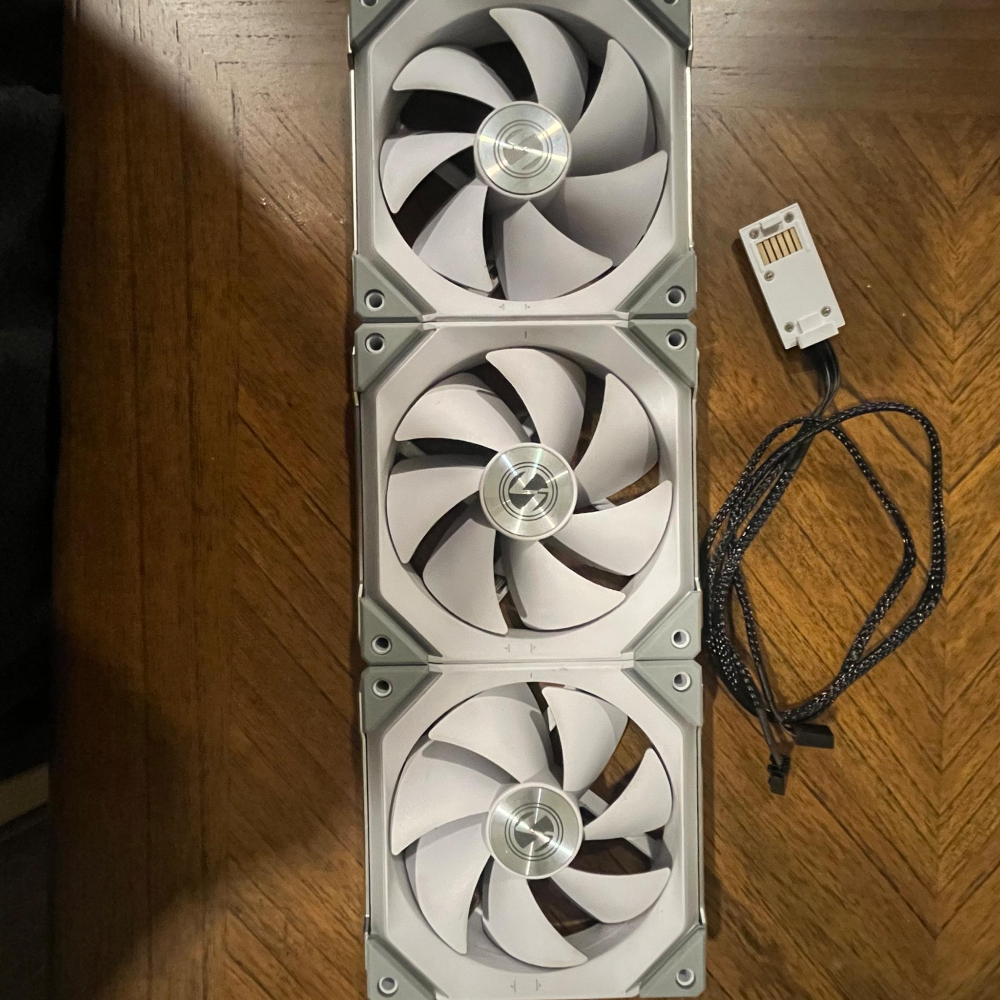 Lian li uni fans sl 120 v2