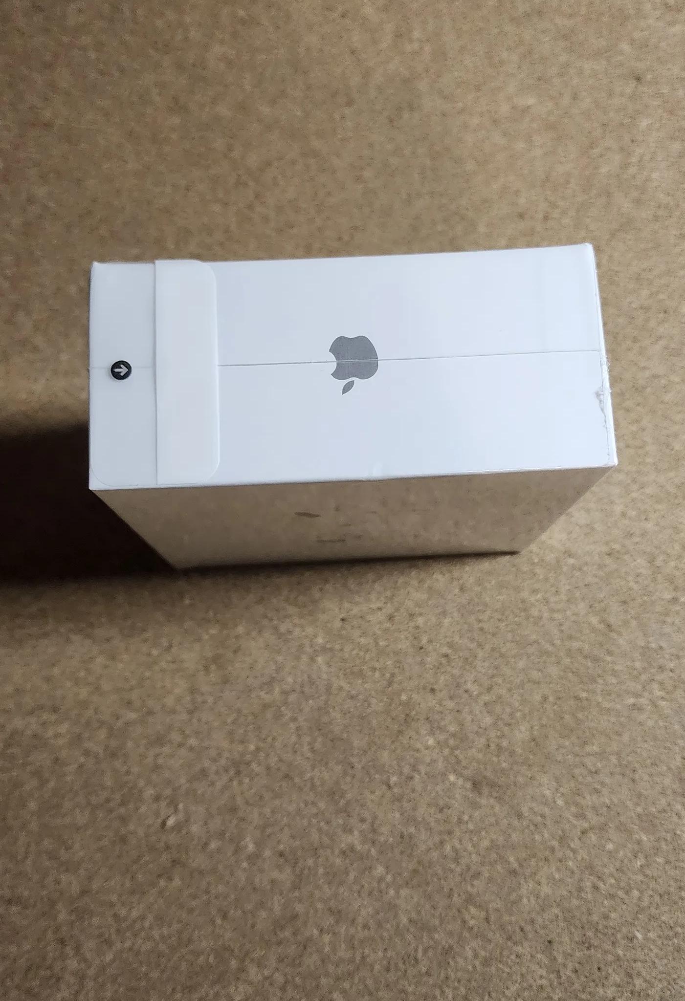 SEALED Apple airpid pro 1st gen