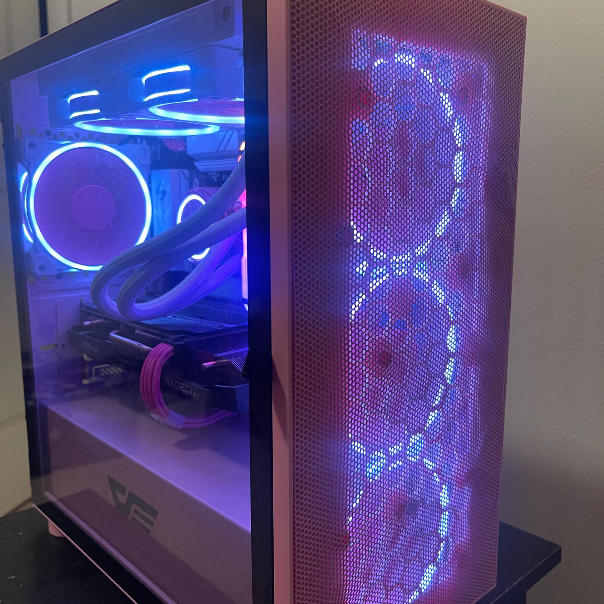 Woah! A Pink Gaming PC