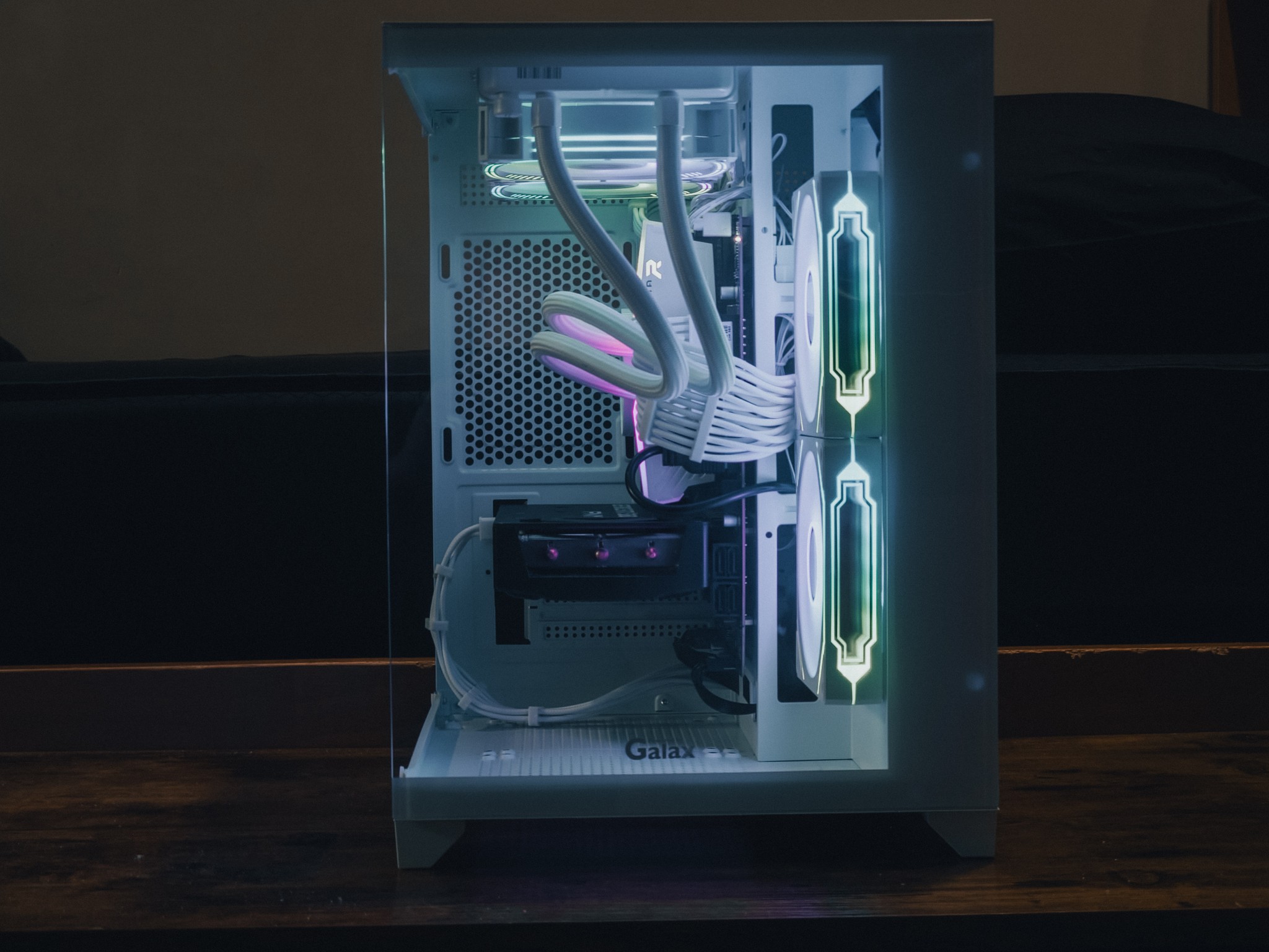 🤍 White RGB Gaming PC – RTX 5060 | i5-10400F | 16GB DDR4 | 512GB NVMe 🤍